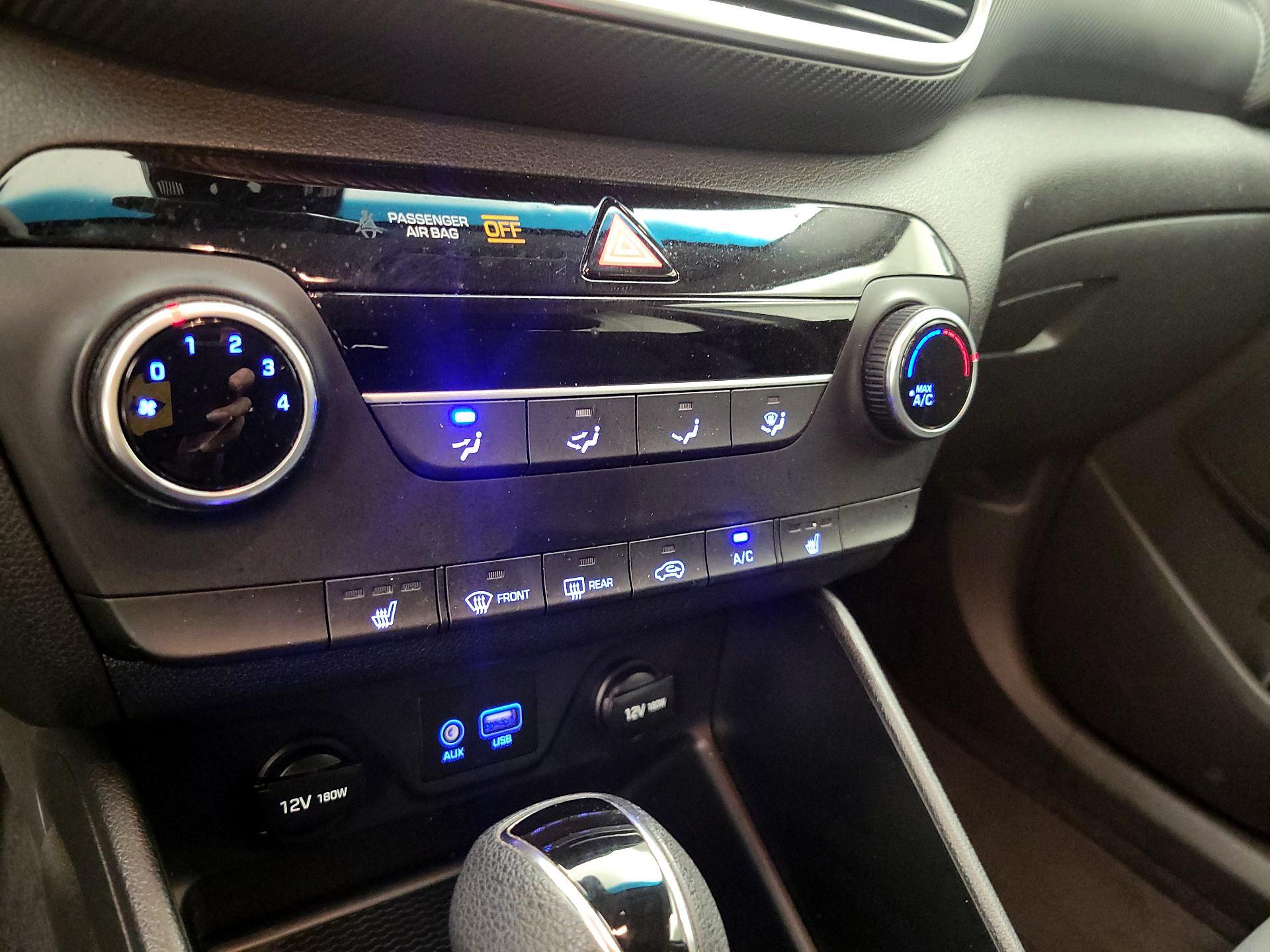 Thumbnail: 2020 Hyundai Tucson - 16