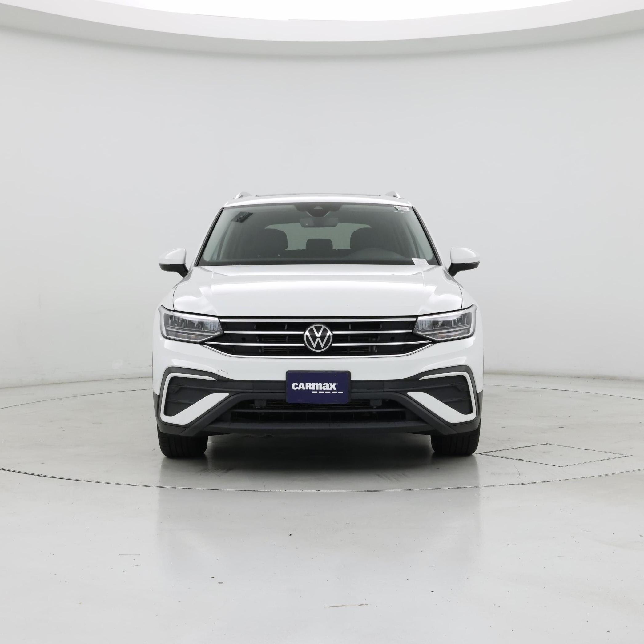 Thumbnail: 2022 Volkswagen Tiguan - 5