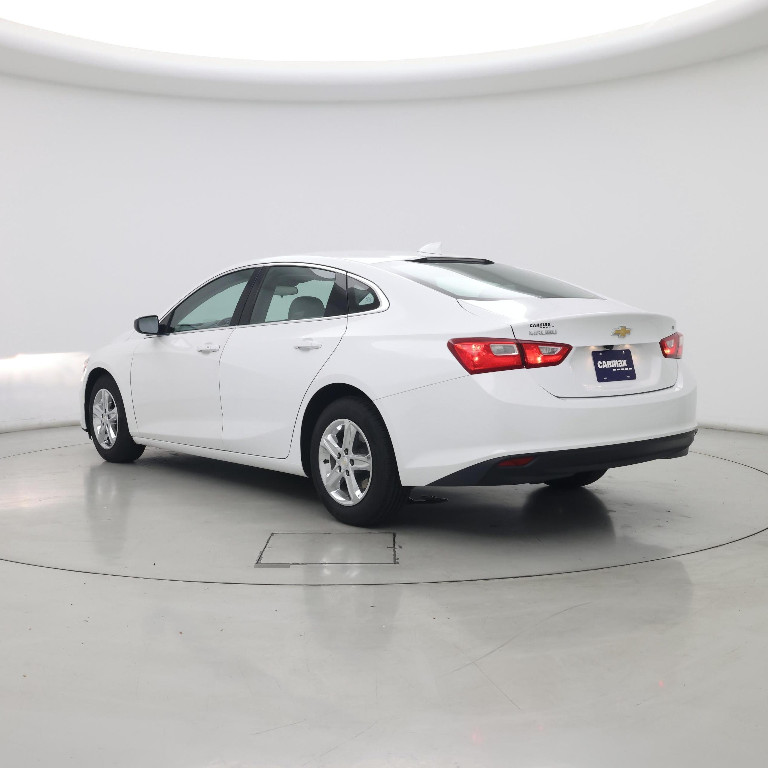 Thumbnail: 2023 Chevrolet Malibu - 2
