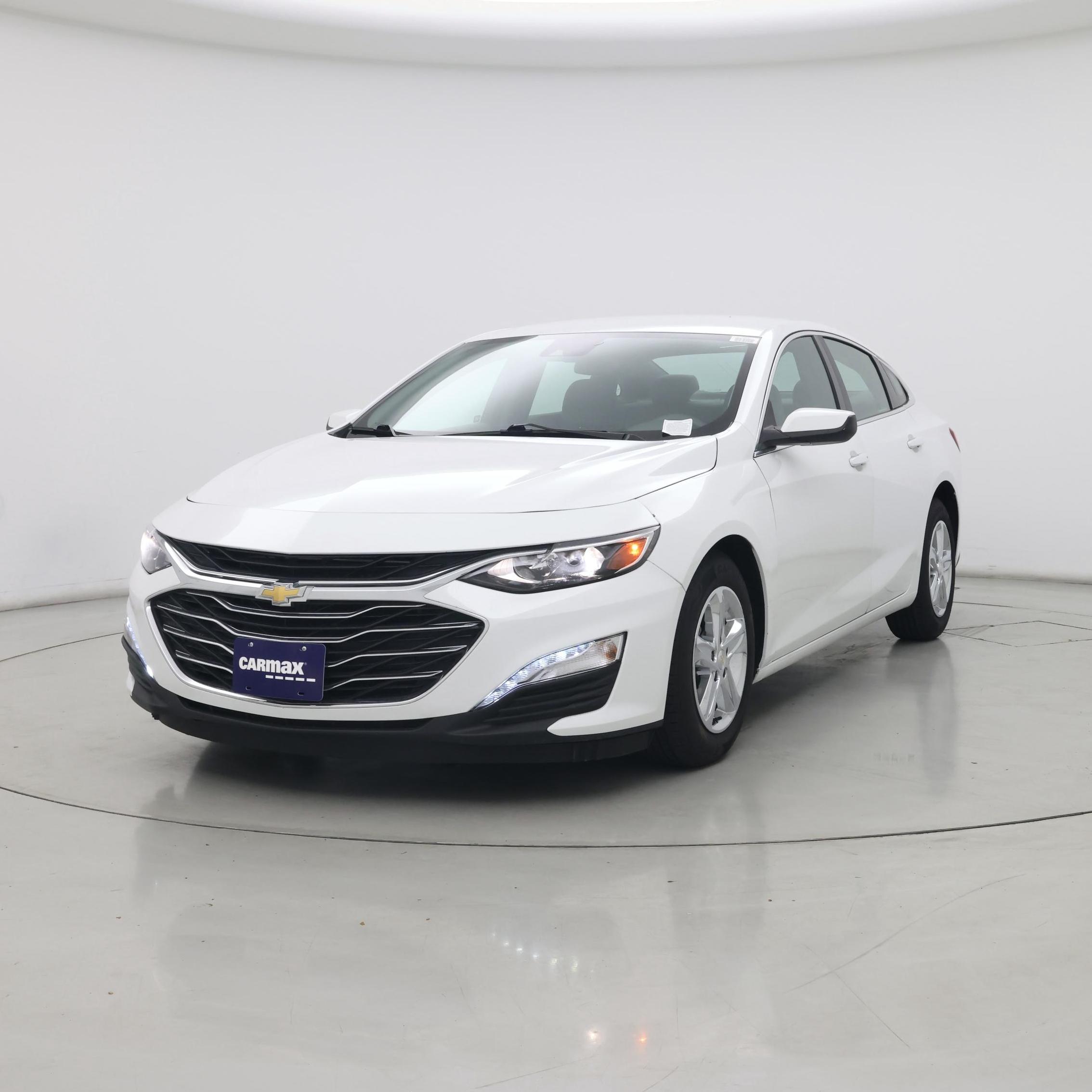 Thumbnail: 2023 Chevrolet Malibu - 4