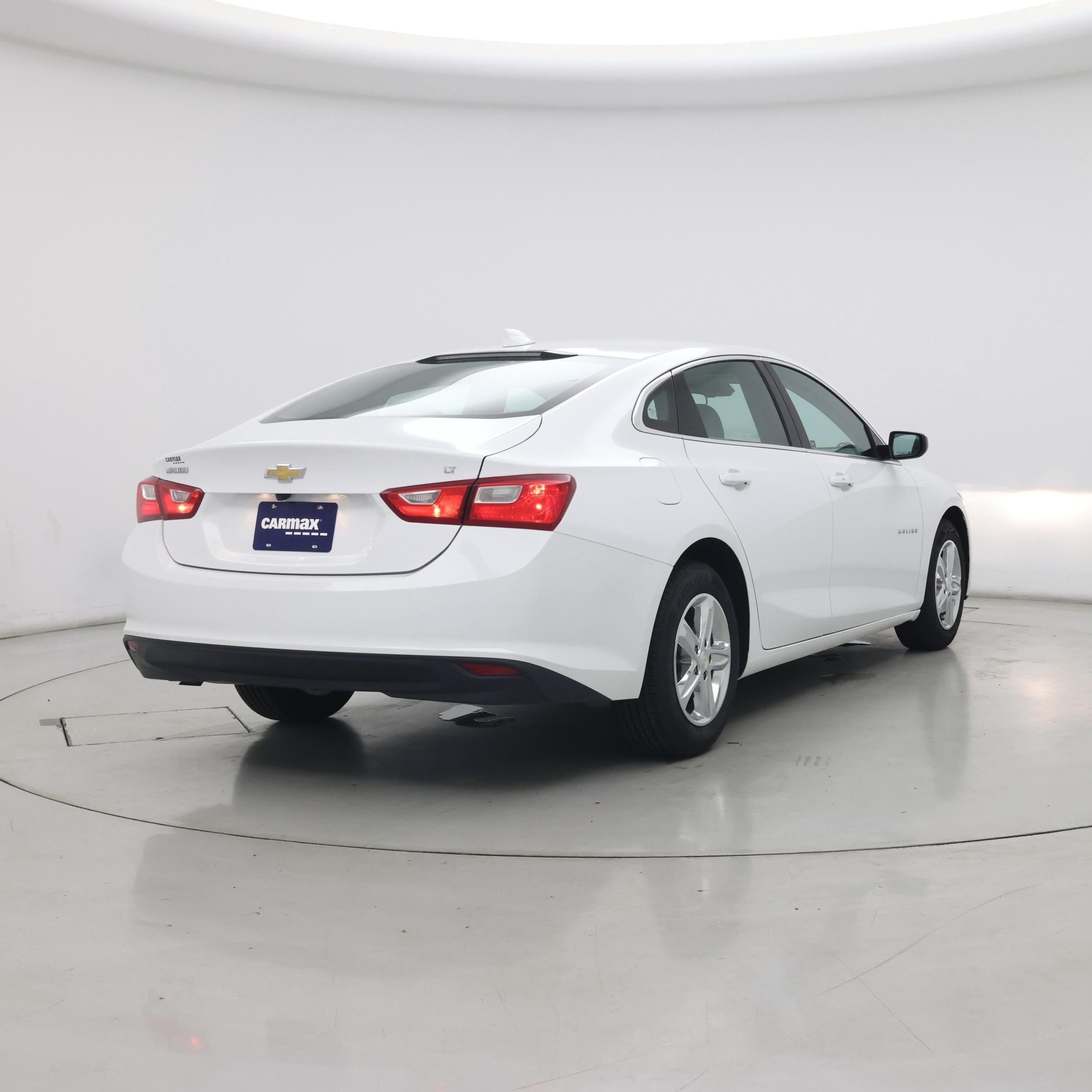 Thumbnail: 2023 Chevrolet Malibu - 8