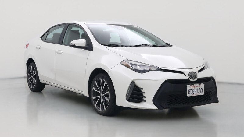 2018 Toyota Corolla SE Hero Image