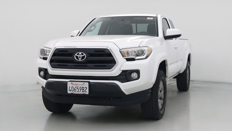 2016 Toyota Tacoma SR5 Hero Image