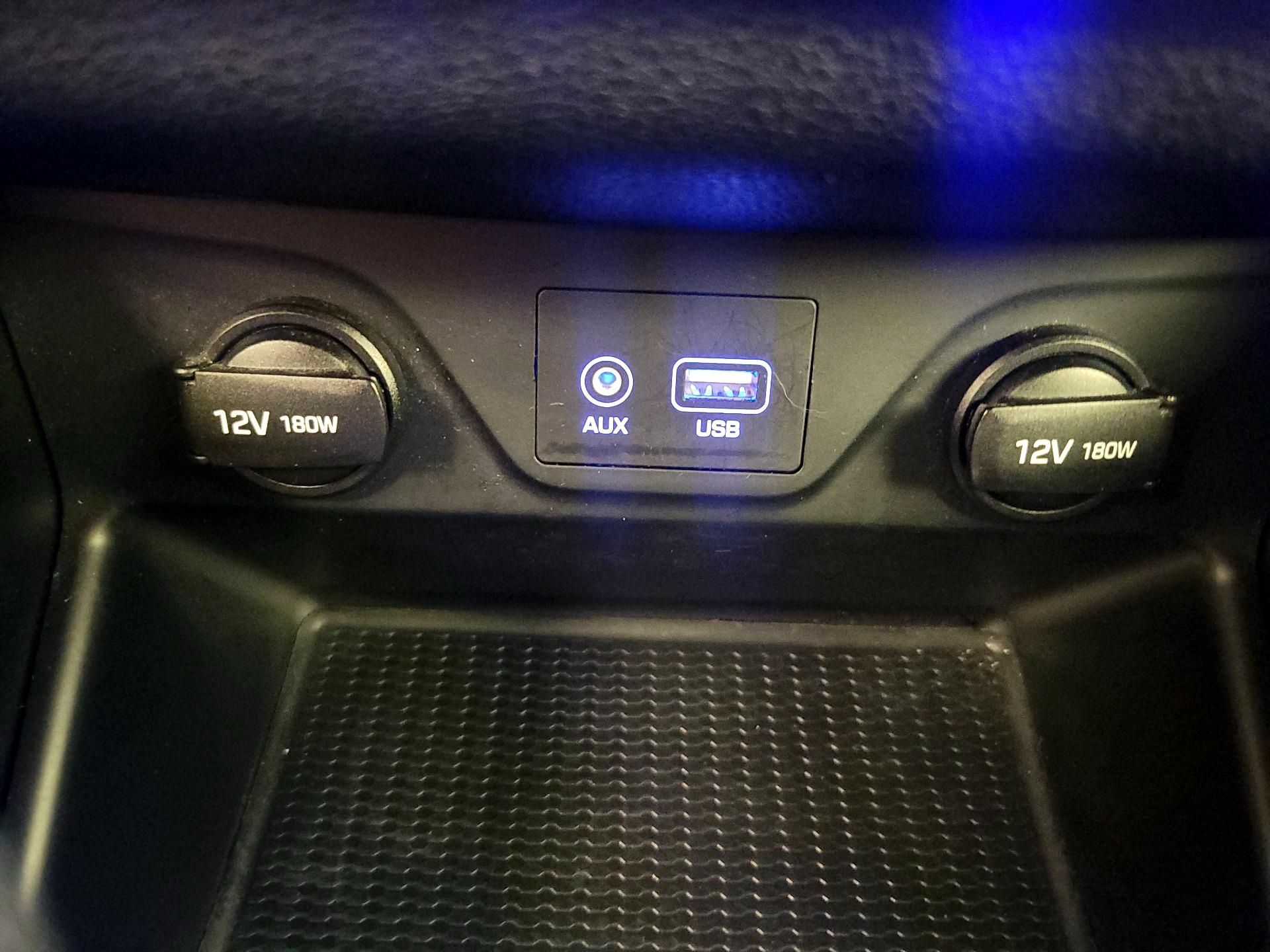 Thumbnail: 2020 Hyundai Tucson - 18