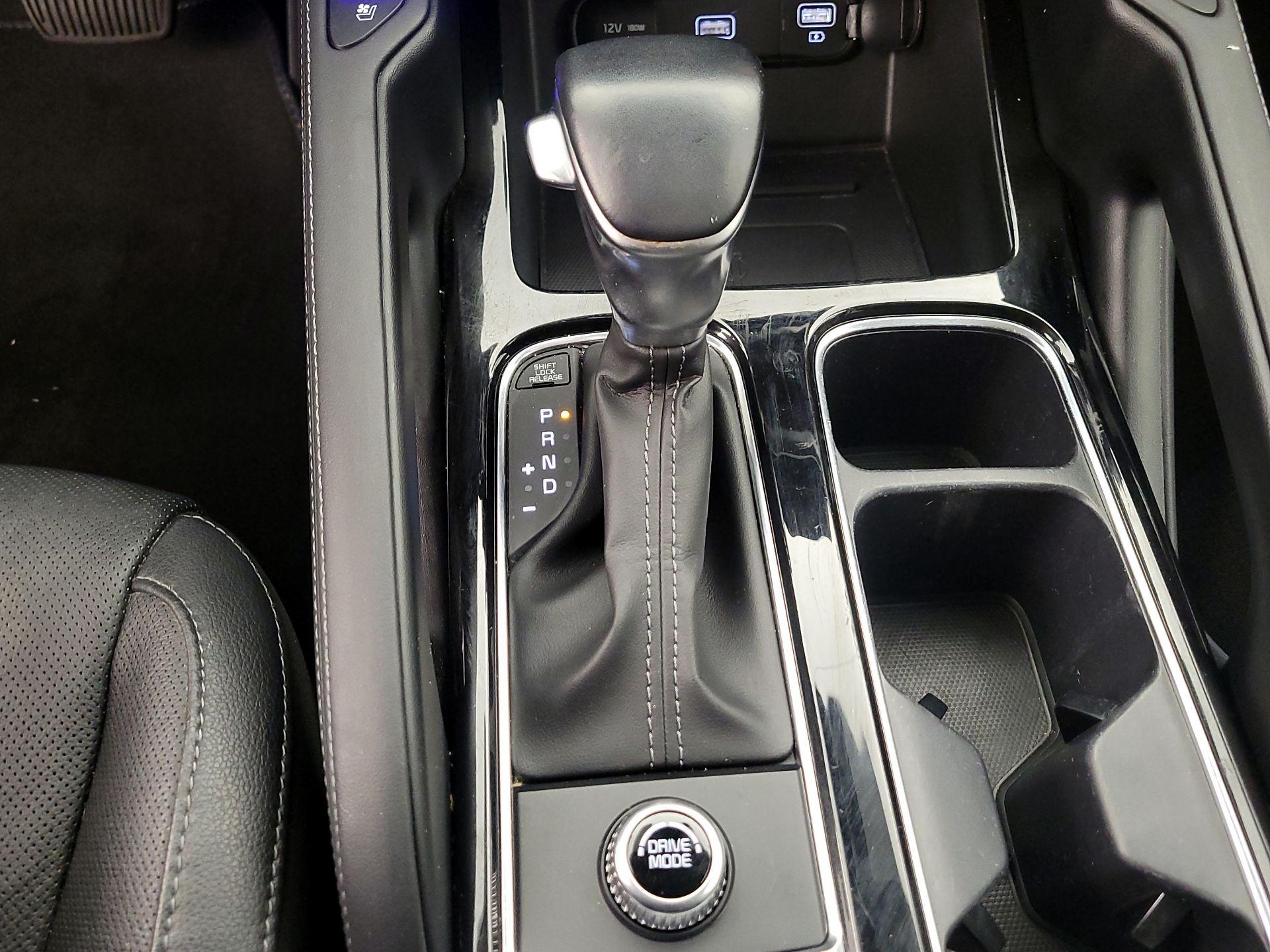 Thumbnail: 2022 Kia Telluride - 18