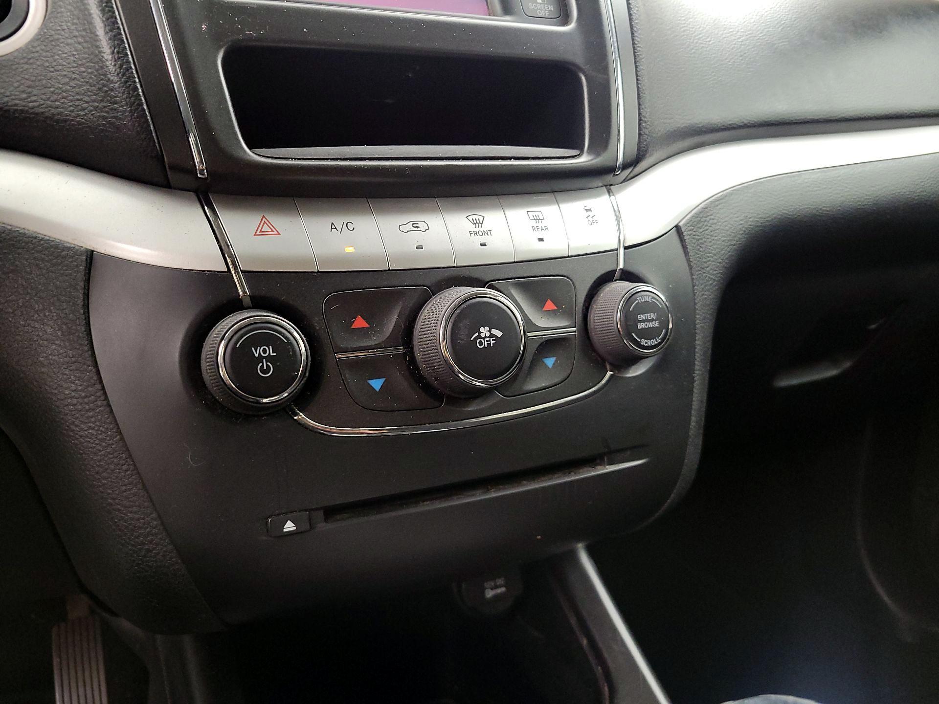 Thumbnail: 2016 Dodge Journey - 15
