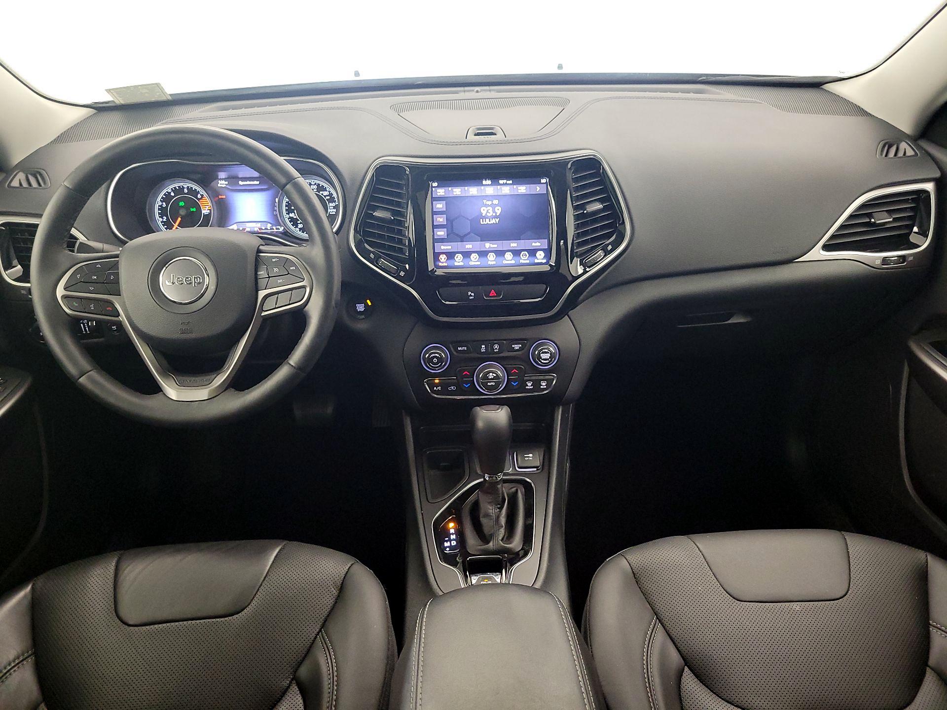 Thumbnail: 2019 Jeep Cherokee - 9