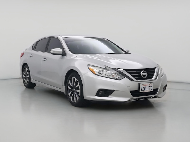 2016 Nissan Altima SL -
                  Ontario, CA