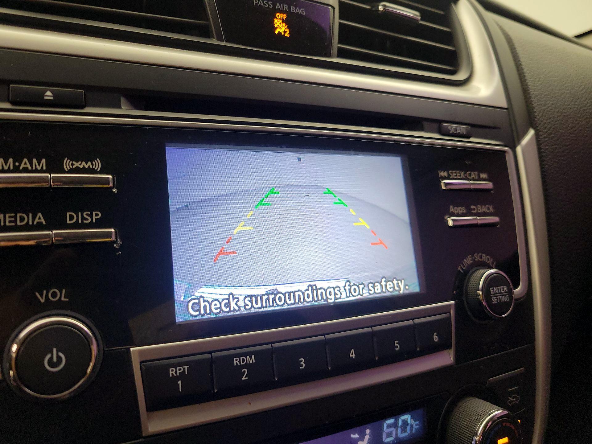 Thumbnail: 2016 Nissan Altima - 13