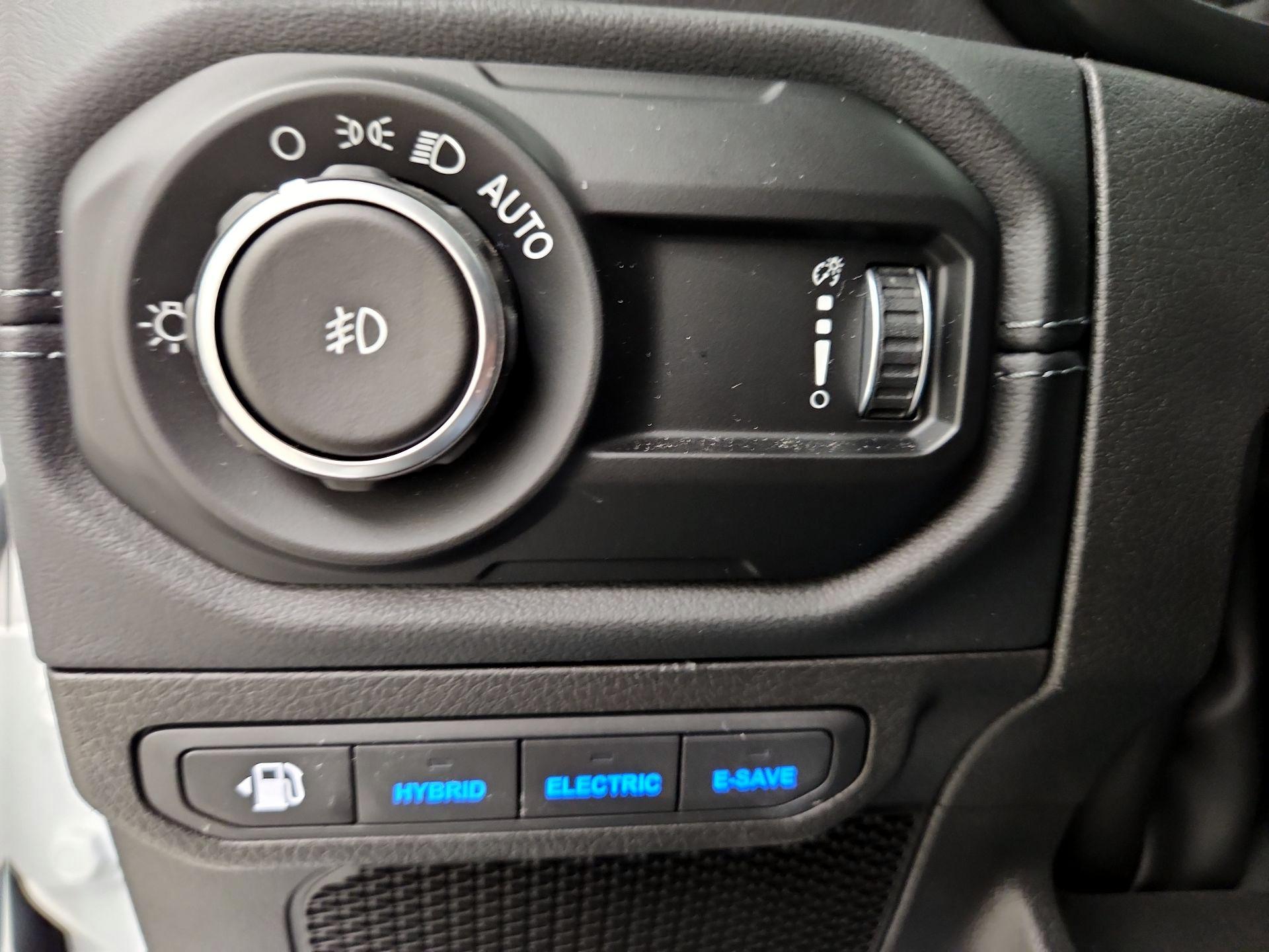 Thumbnail: 2024 Jeep Wrangler - 13