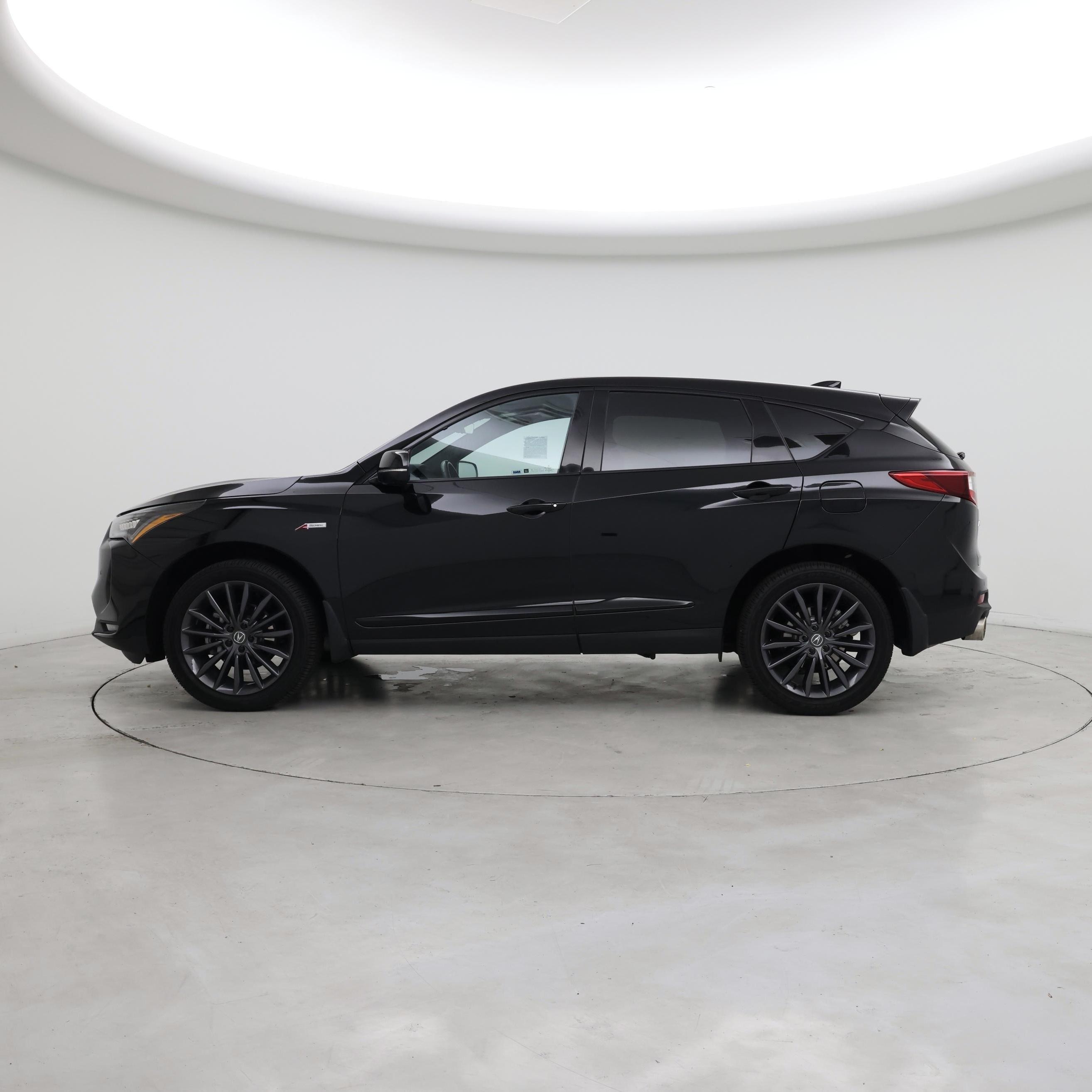 Thumbnail: 2024 Acura RDX - 3