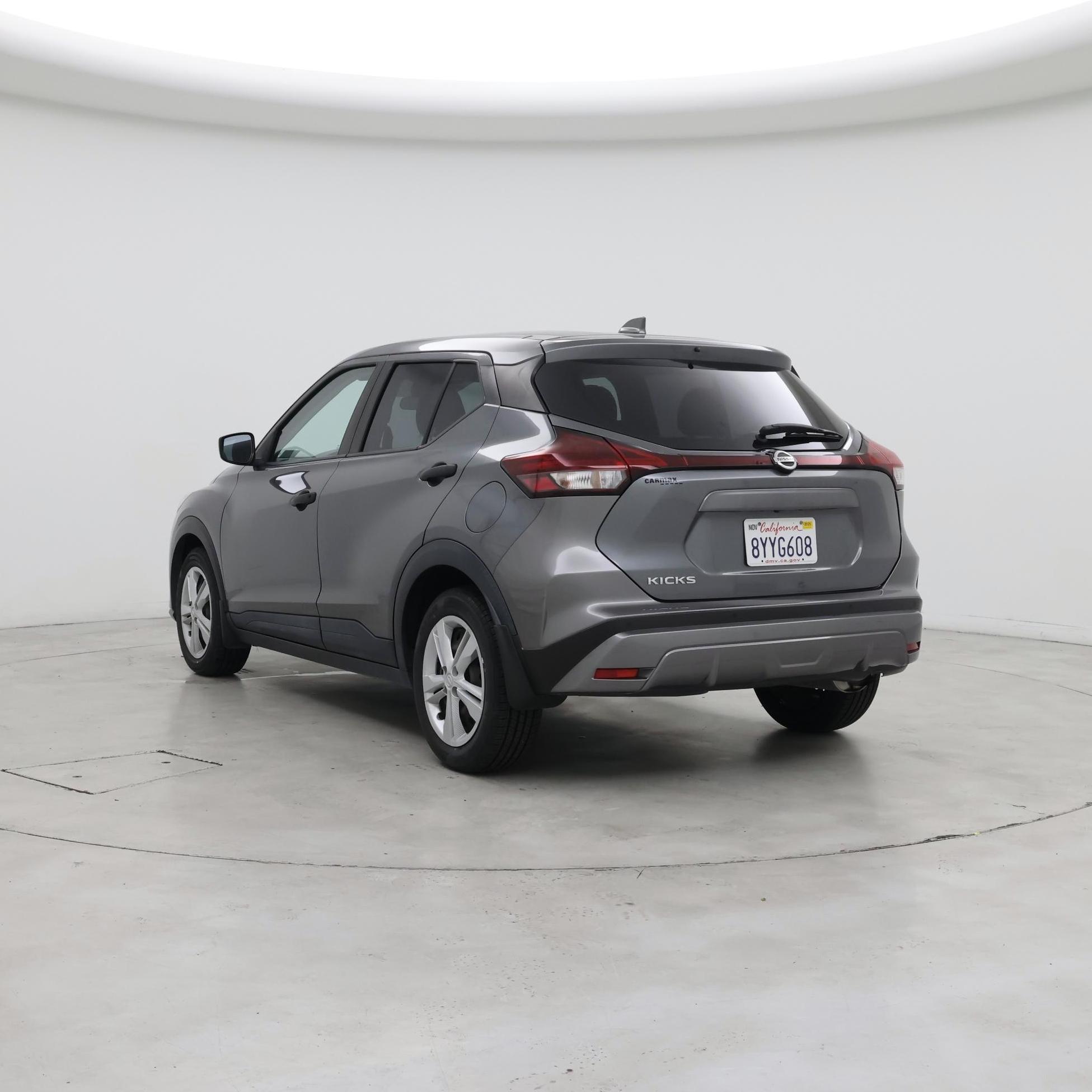 Thumbnail: 2021 Nissan Kicks - 2
