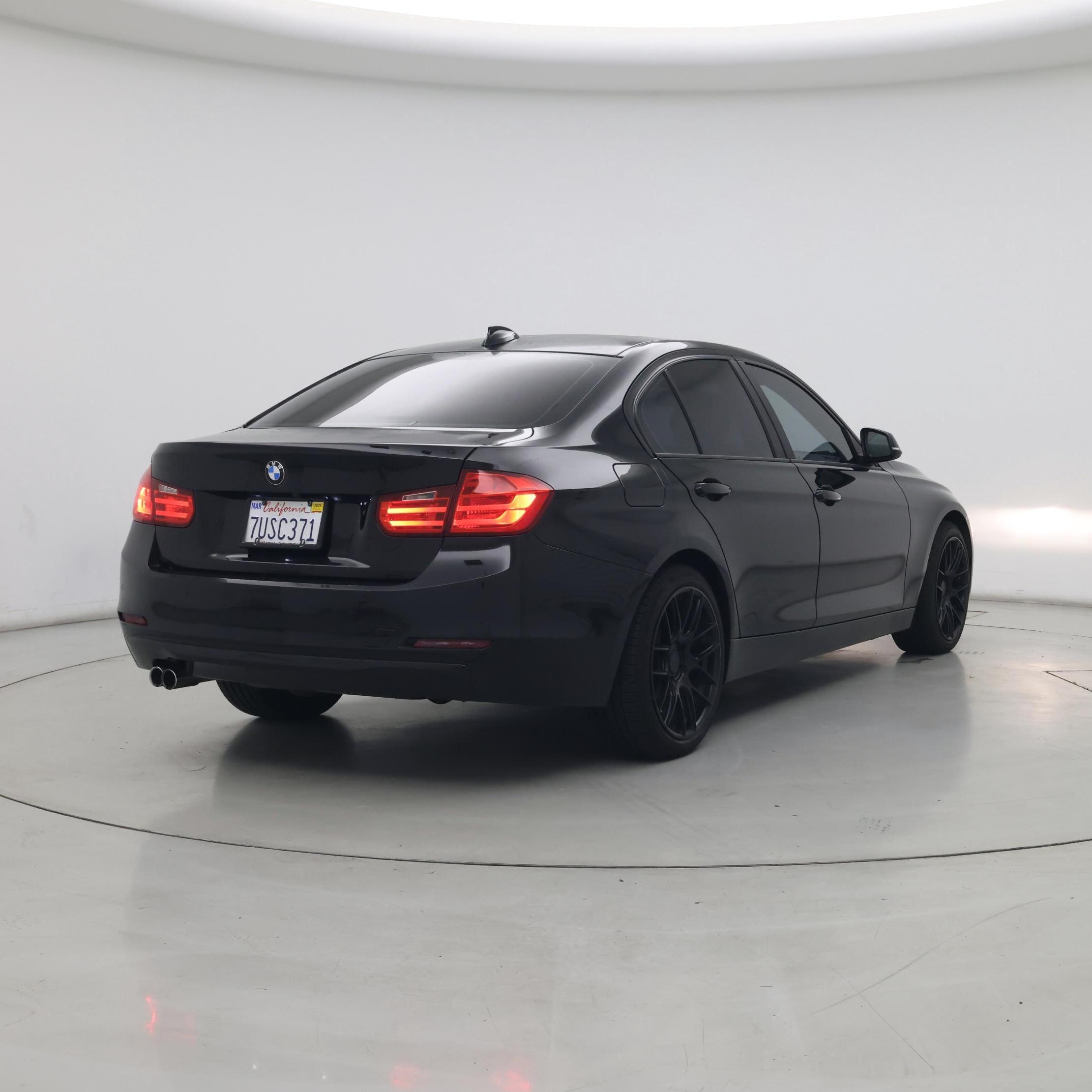 Thumbnail: 2015 BMW 3 Series - 8