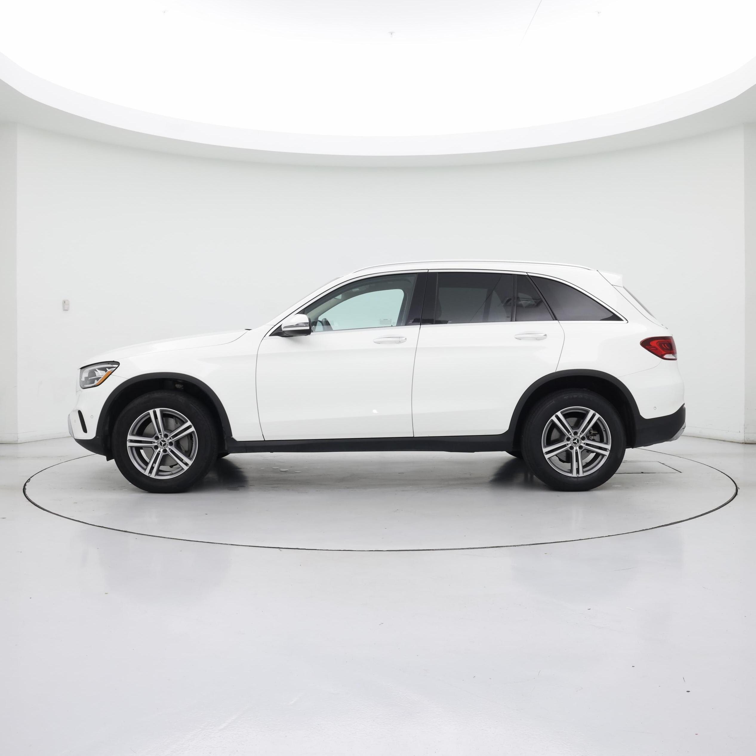 Thumbnail: 2022 Mercedes-Benz GLC - 3