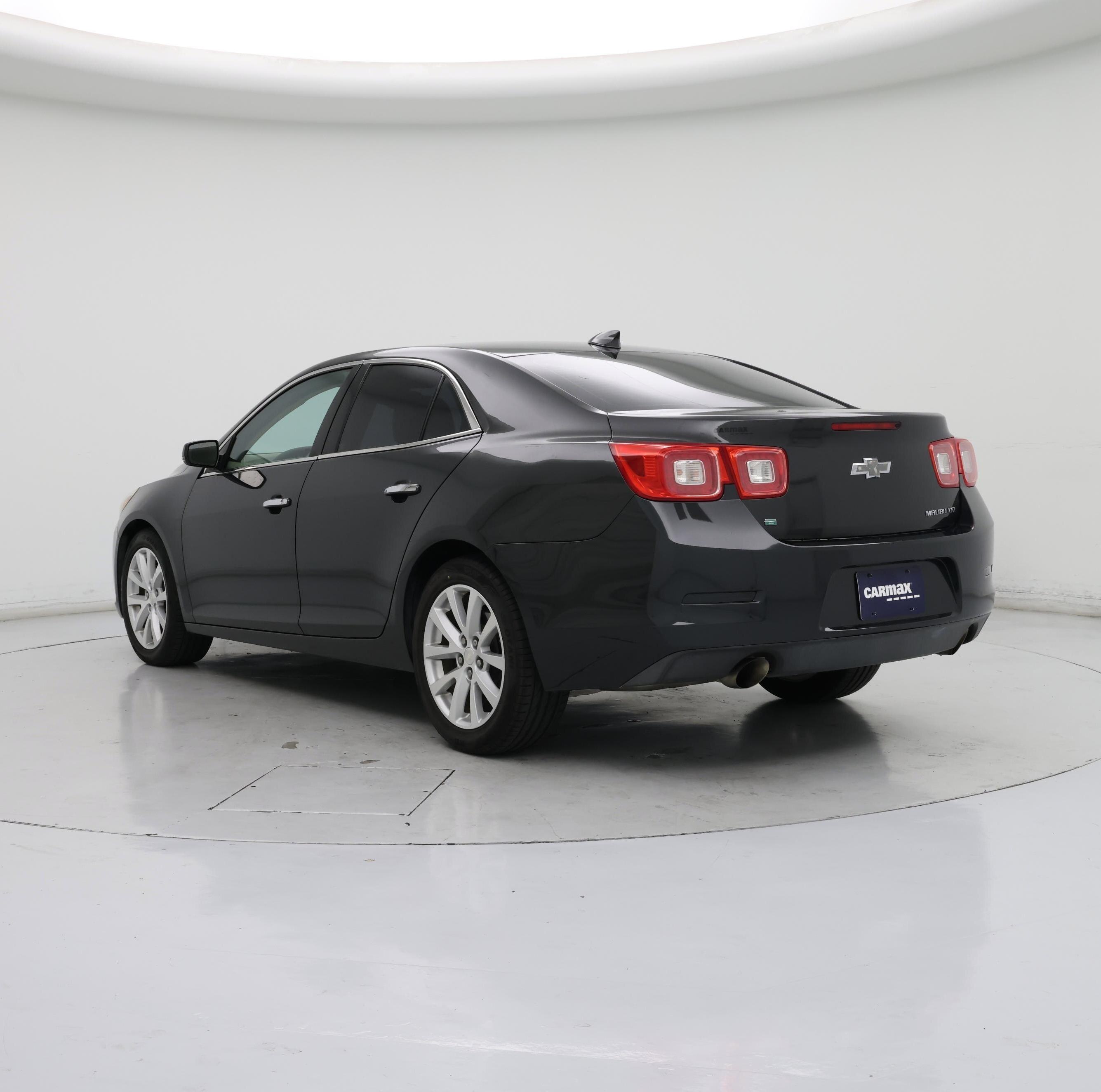 Thumbnail: 2016 Chevrolet Malibu - 2