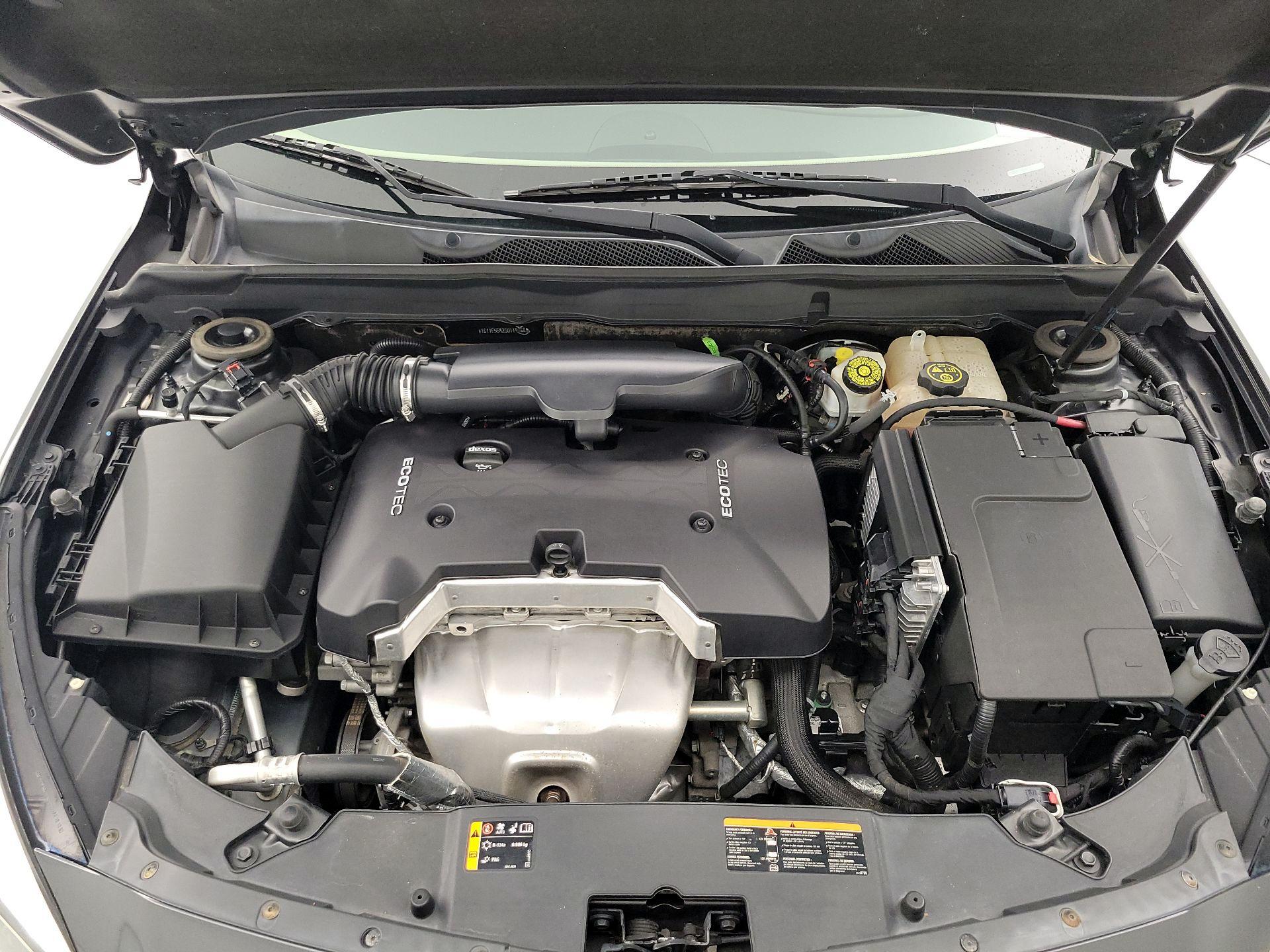 Thumbnail: 2016 Chevrolet Malibu - 19