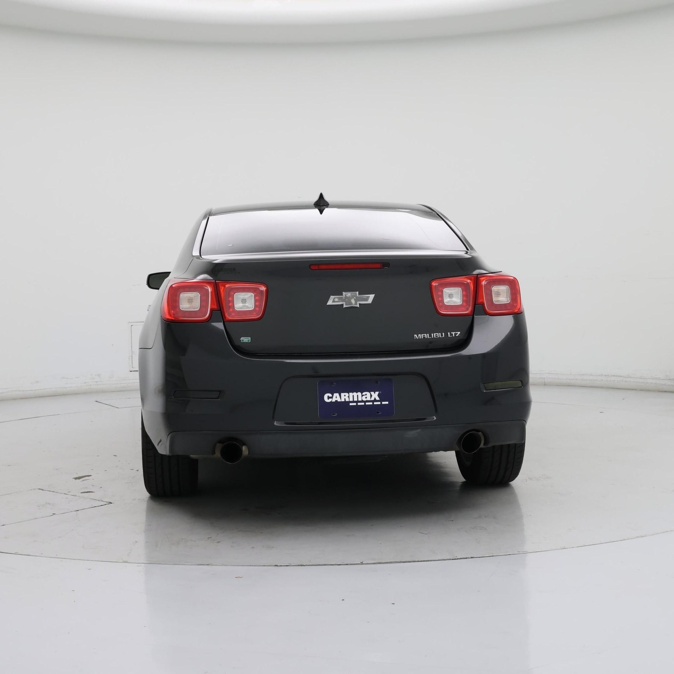 Thumbnail: 2016 Chevrolet Malibu - 6