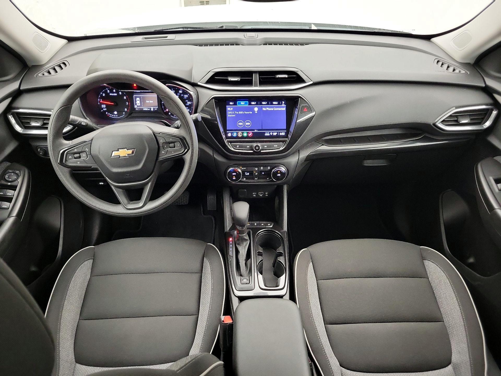 Thumbnail: 2023 Chevrolet TrailBlazer - 9