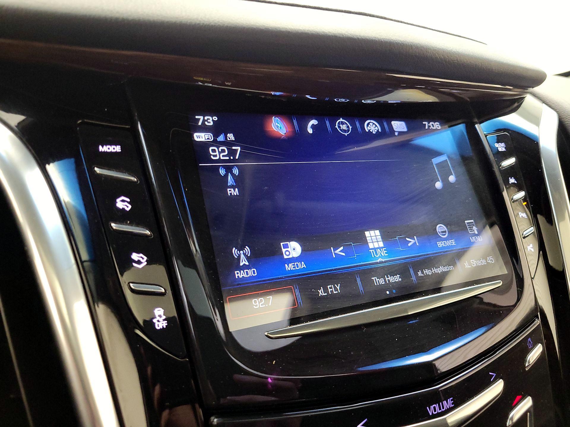 Thumbnail: 2019 Cadillac Escalade - 15
