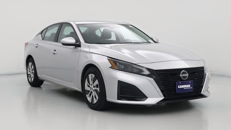 2023 Nissan Altima S Hero Image