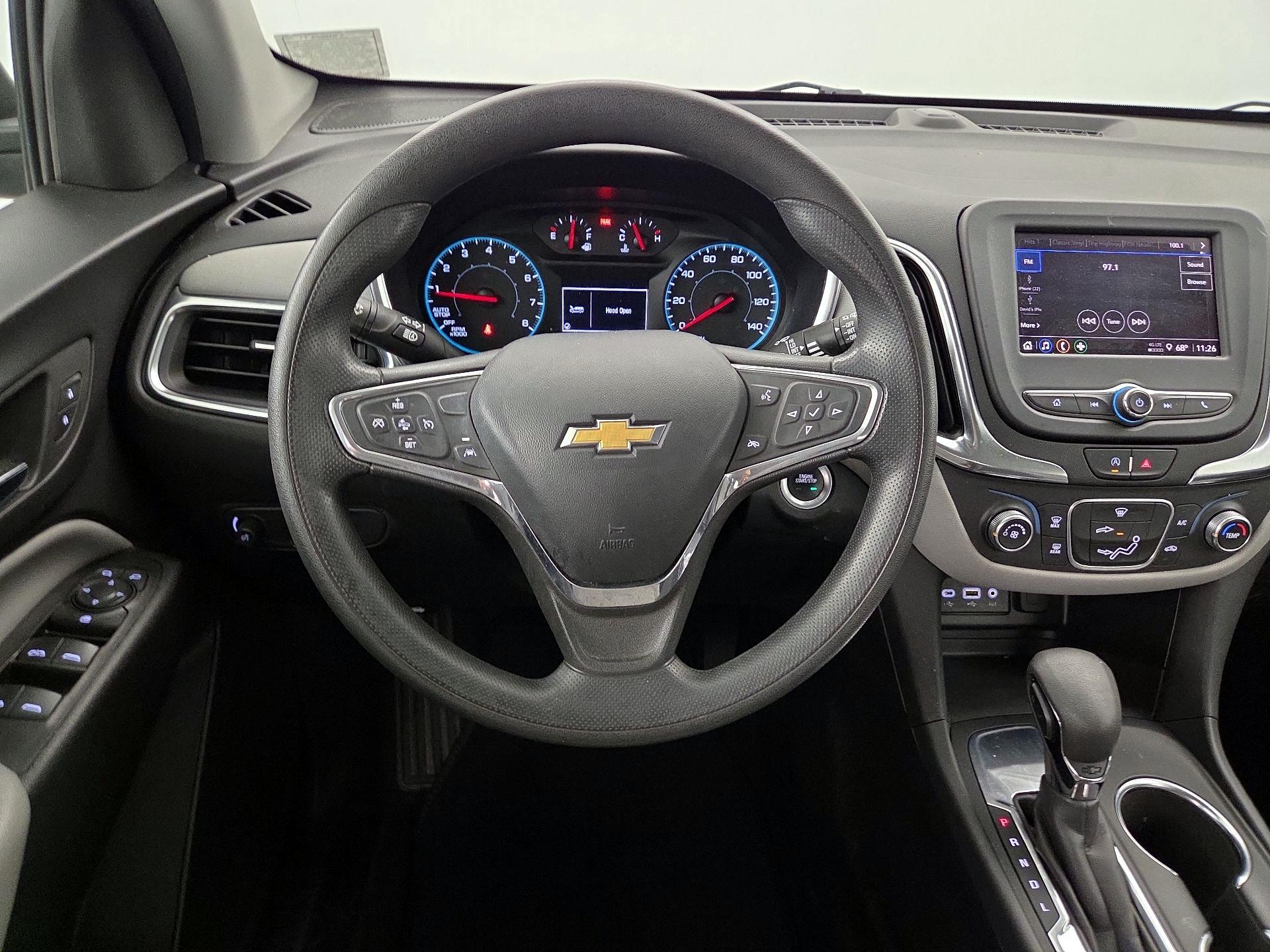 Thumbnail: 2022 Chevrolet Equinox - 10