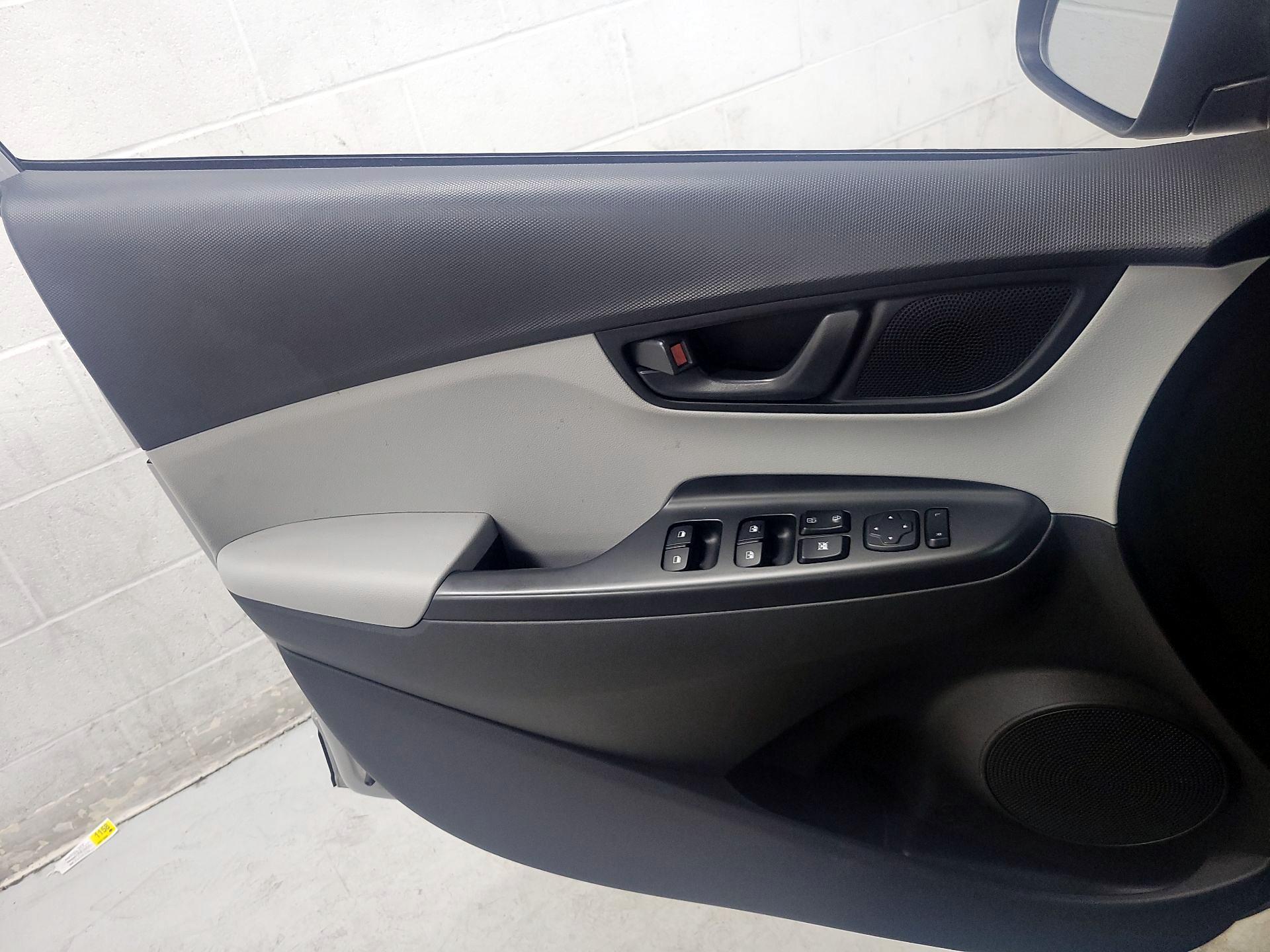 Thumbnail: 2023 Hyundai Kona - 12