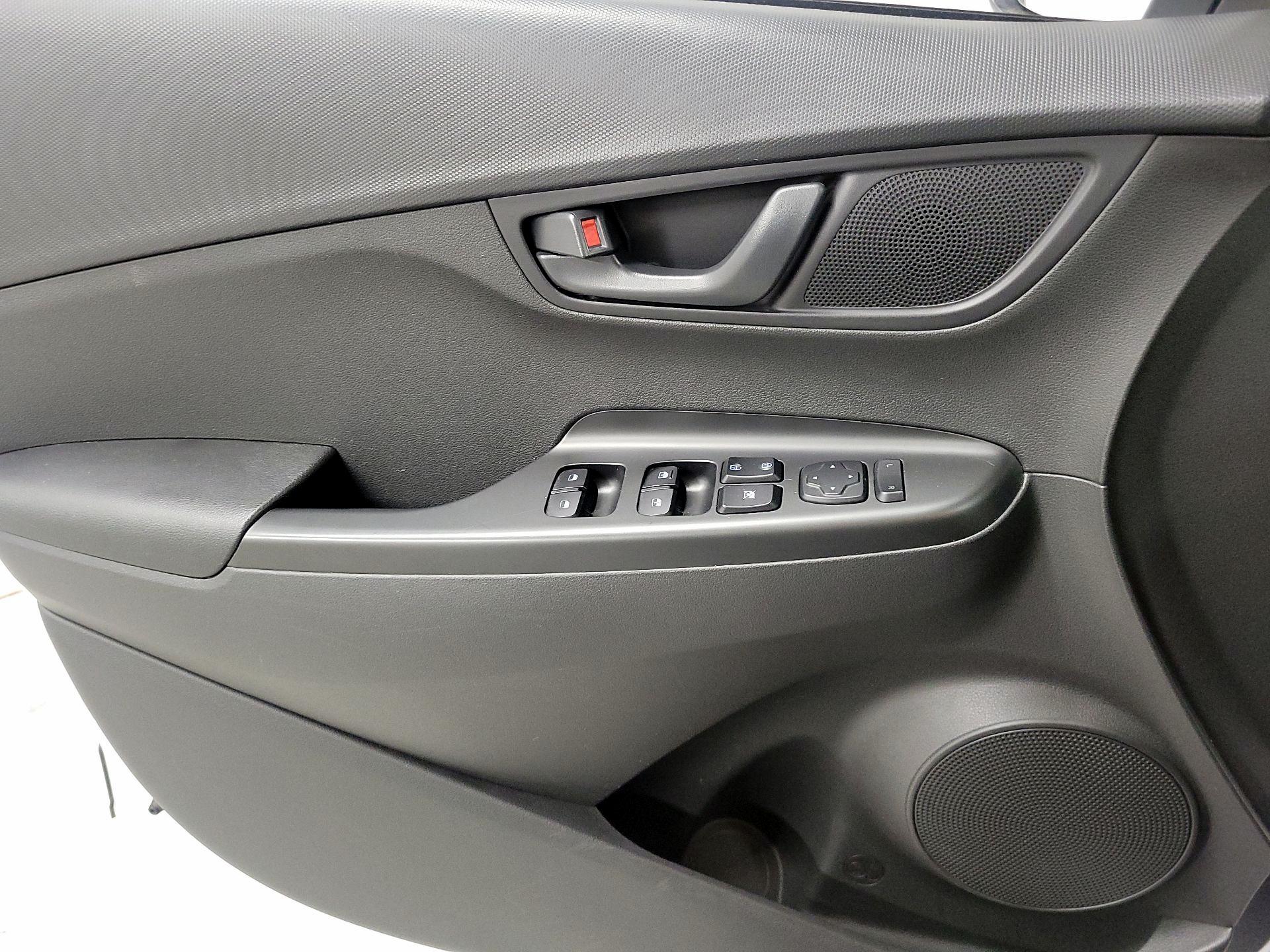 Thumbnail: 2023 Hyundai Kona - 12