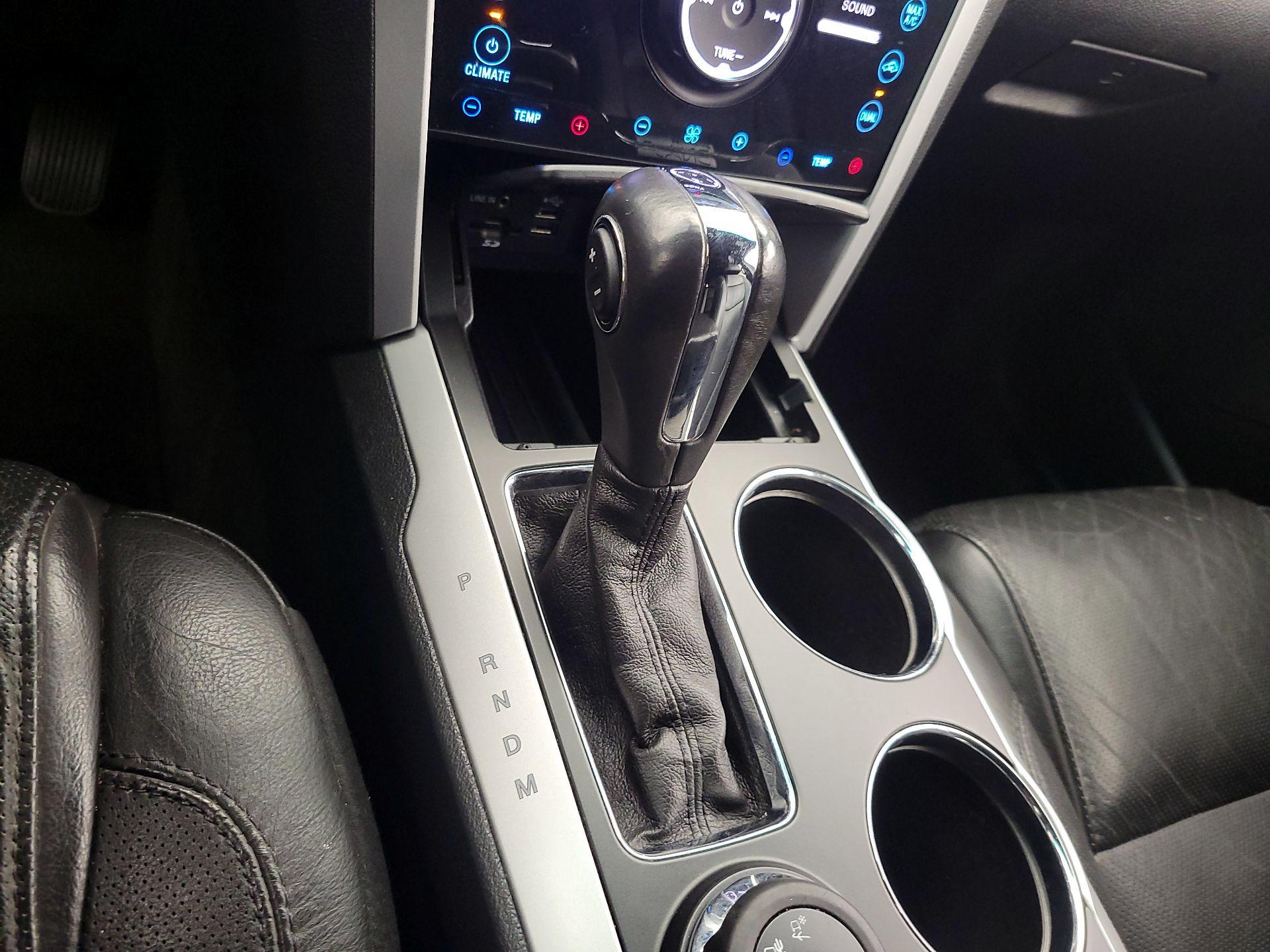 Thumbnail: 2014 Ford Explorer - 18
