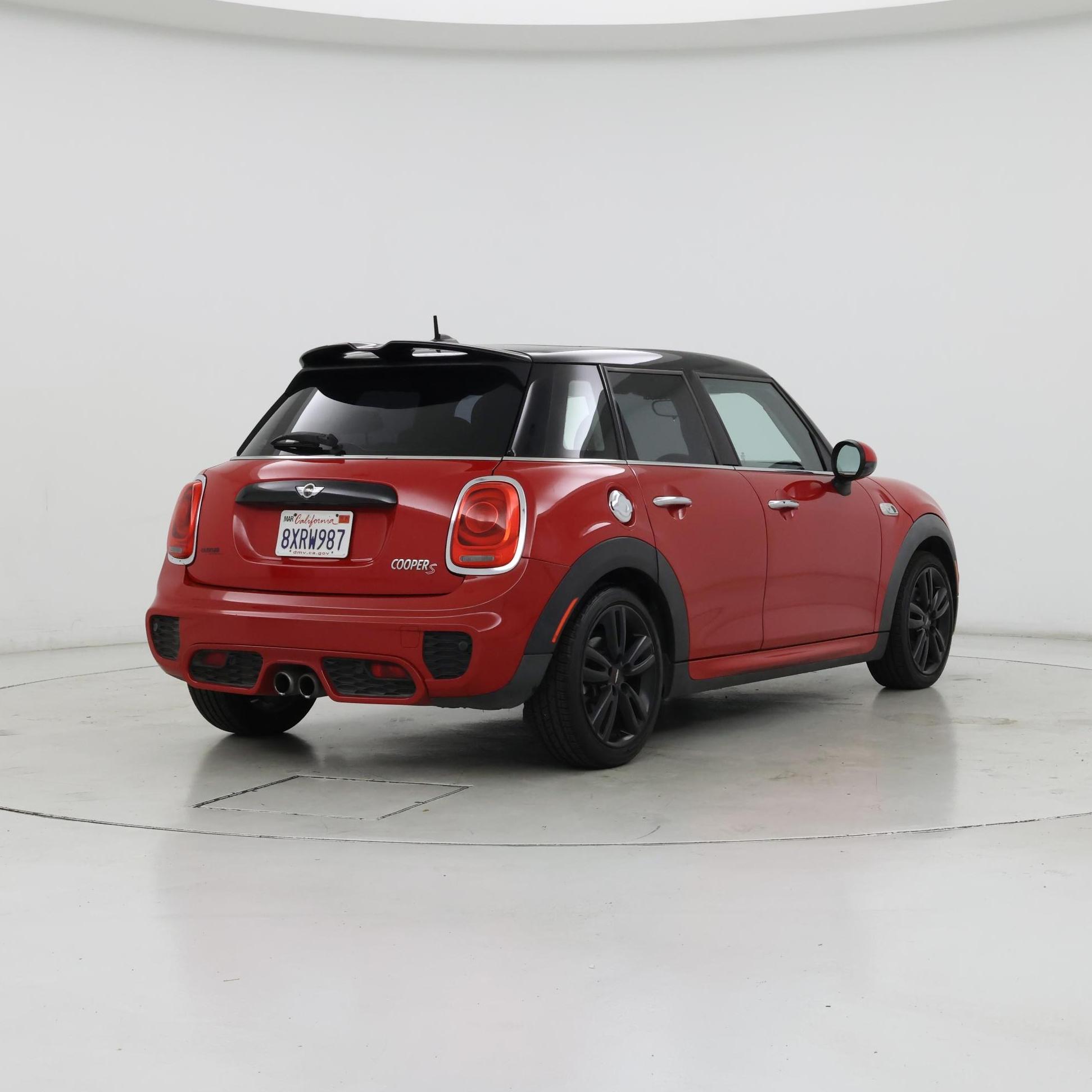 Thumbnail: 2015 MINI Cooper Hardtop - 8