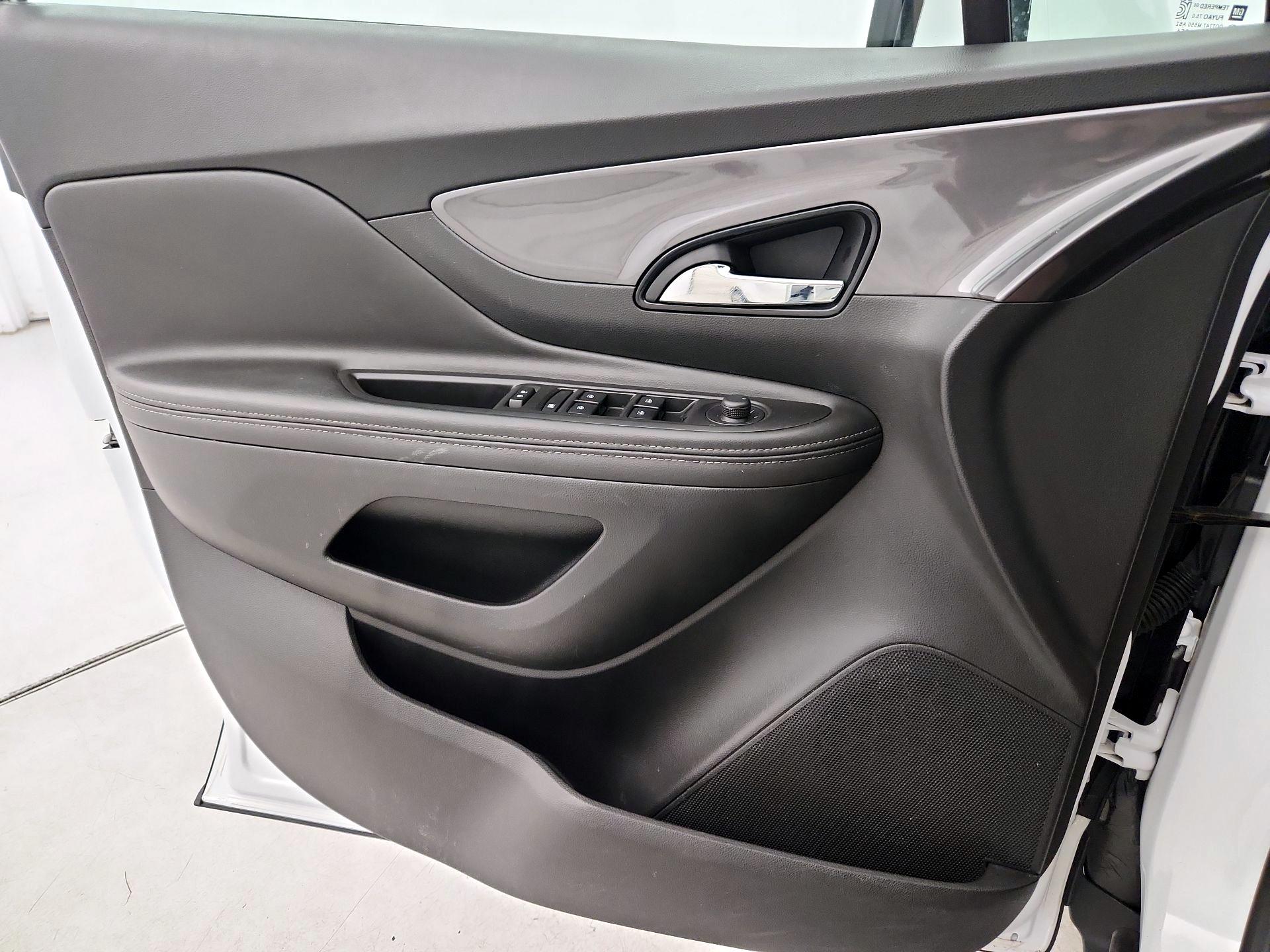 Thumbnail: 2020 Buick Encore - 12