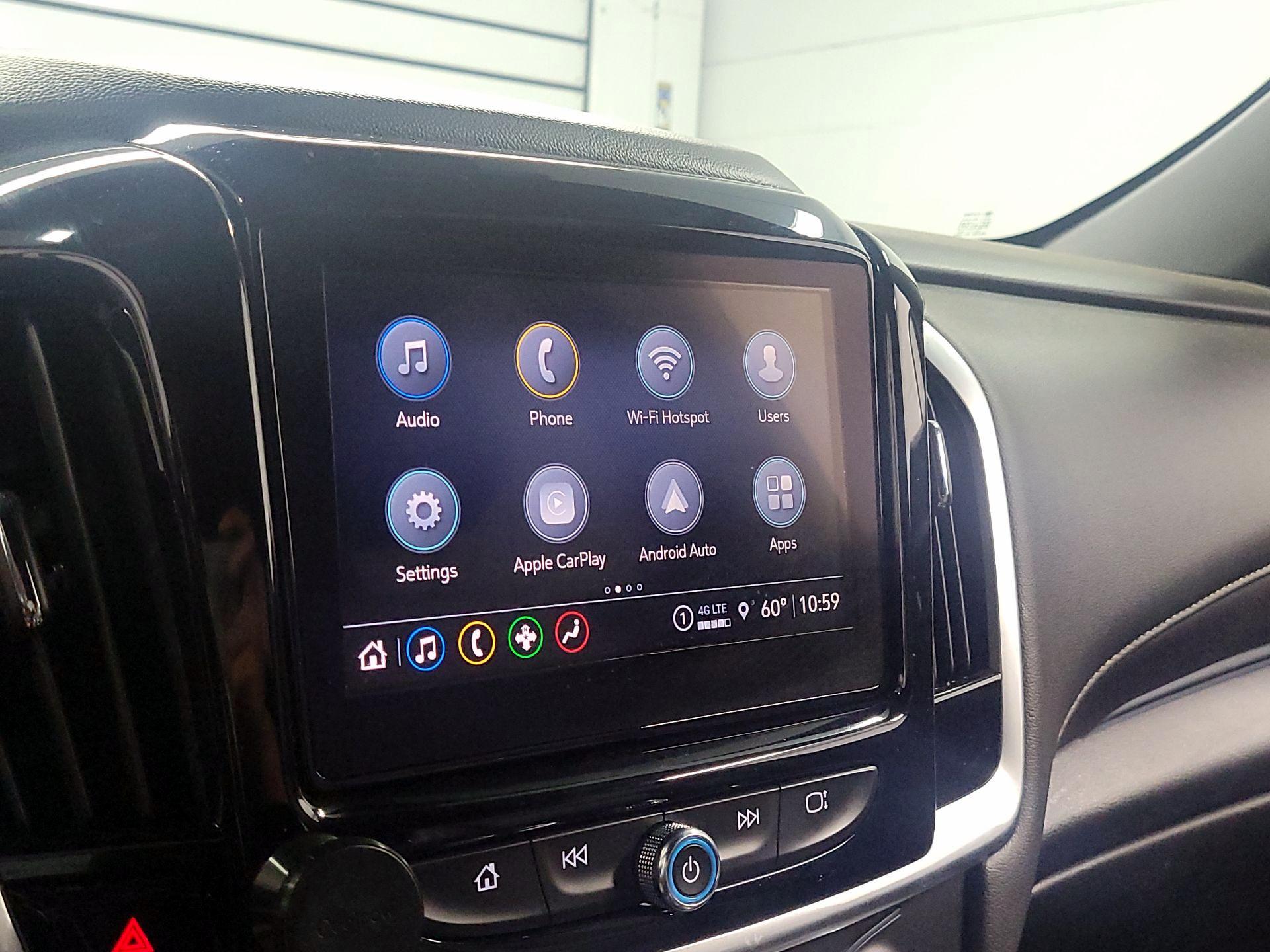 Thumbnail: 2022 Chevrolet Traverse - 15