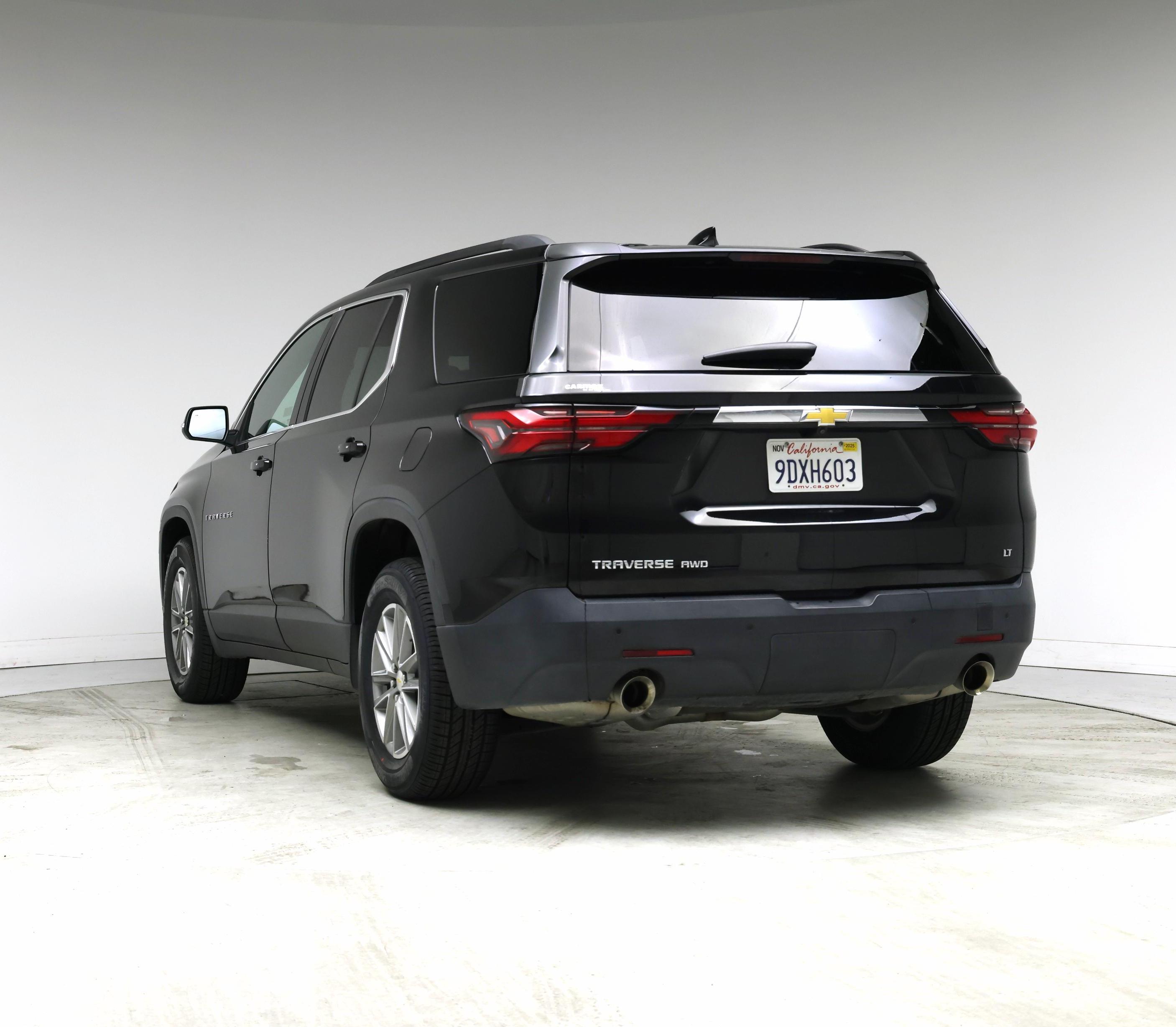 Thumbnail: 2022 Chevrolet Traverse - 2