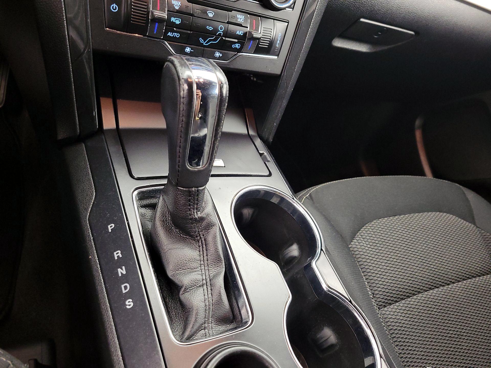 Thumbnail: 2017 Ford Explorer - 17