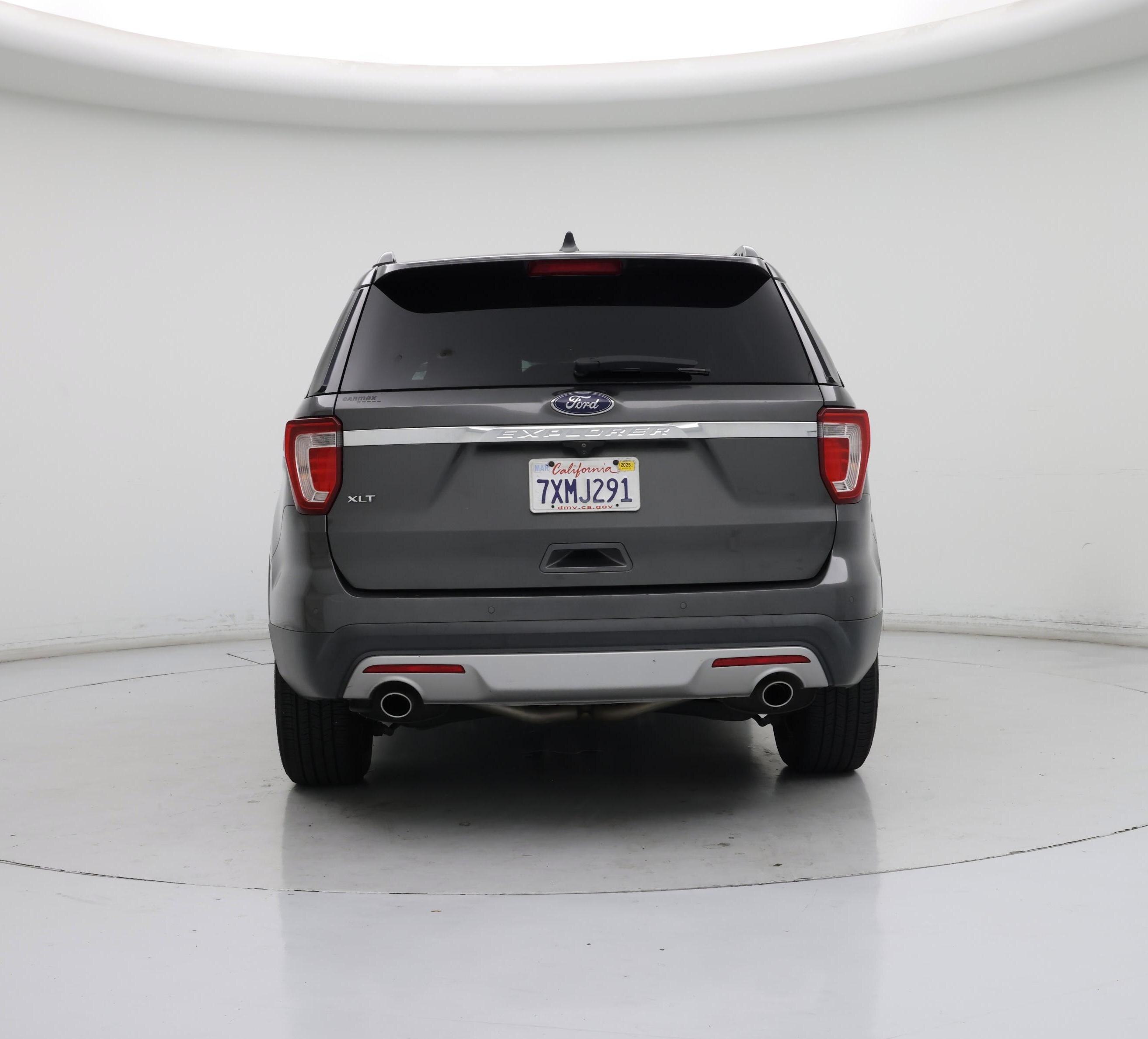 Thumbnail: 2017 Ford Explorer - 6