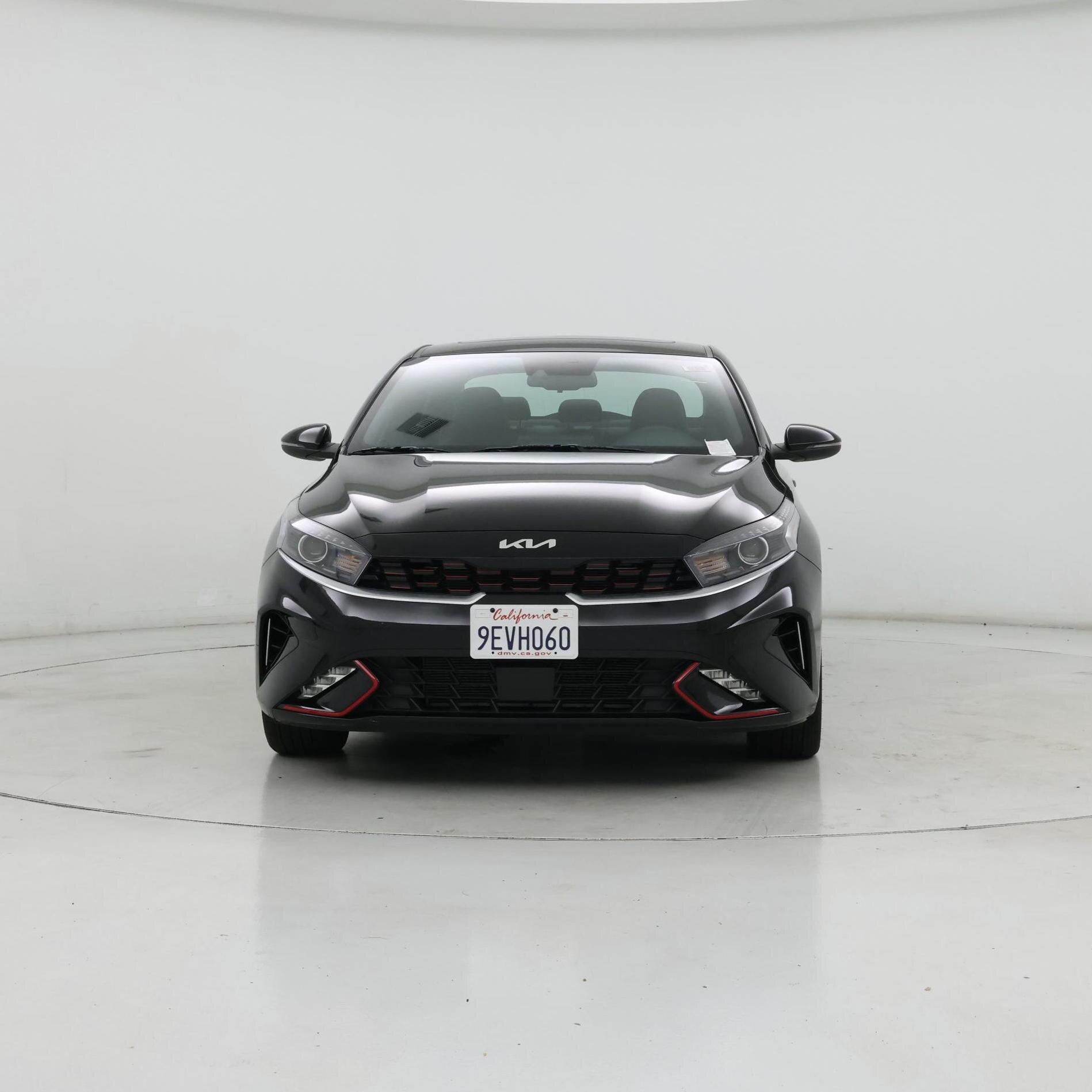 Thumbnail: 2023 Kia Forte - 5