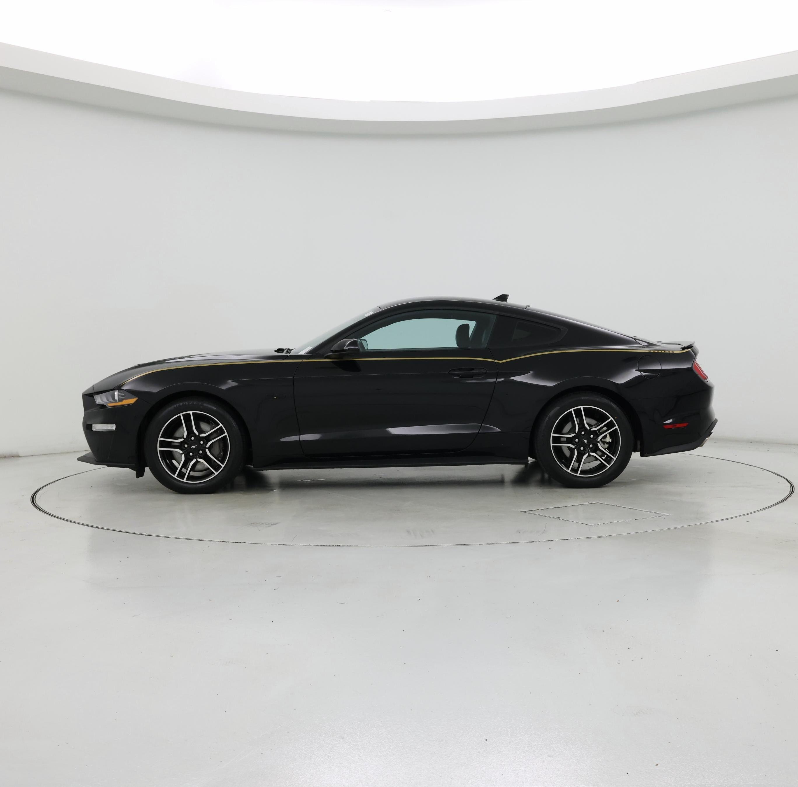 Thumbnail: 2023 Ford Mustang - 3