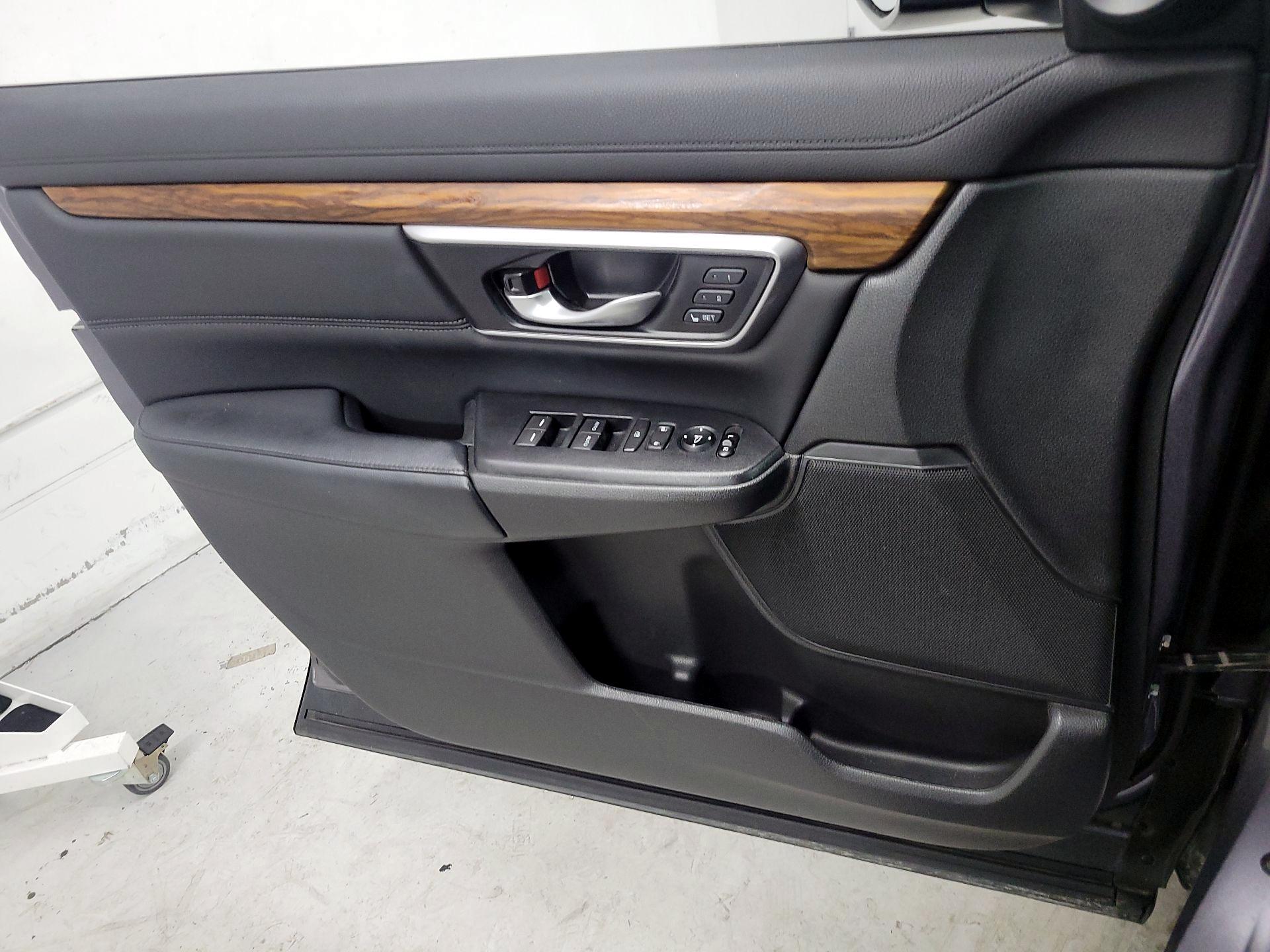 Thumbnail: 2019 Honda CR-V - 12