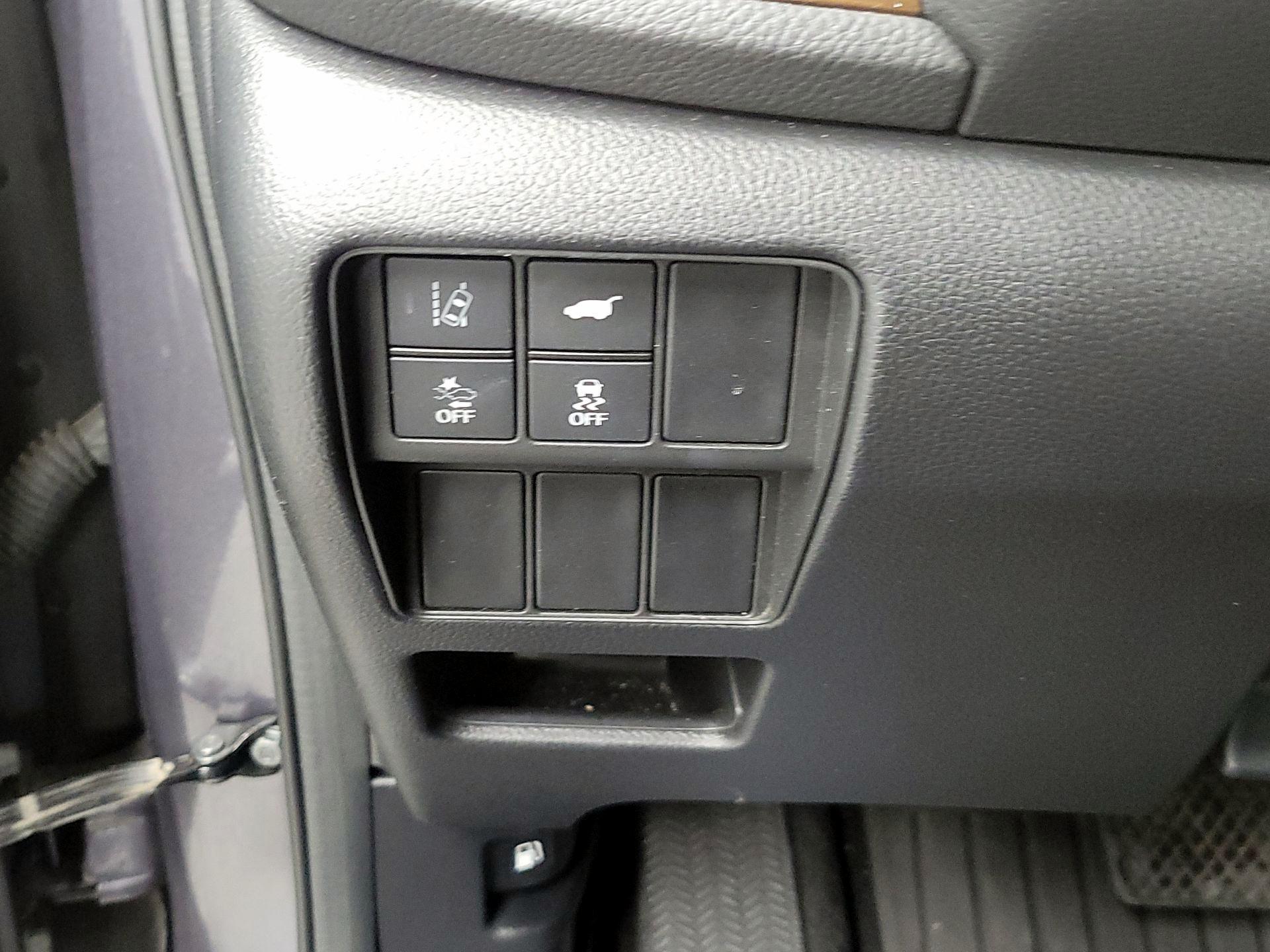 Thumbnail: 2019 Honda CR-V - 13