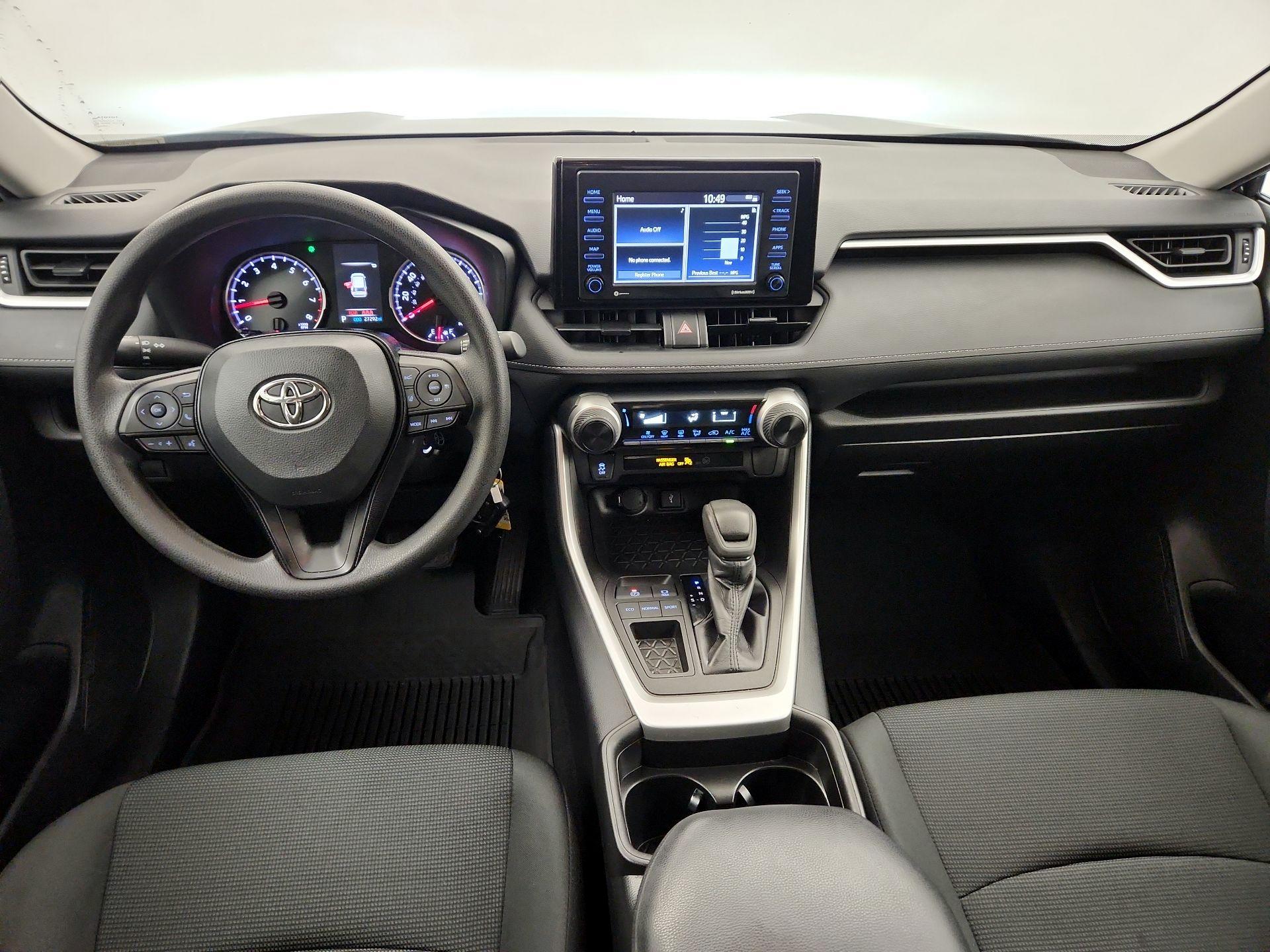 Thumbnail: 2021 Toyota RAV4 - 9