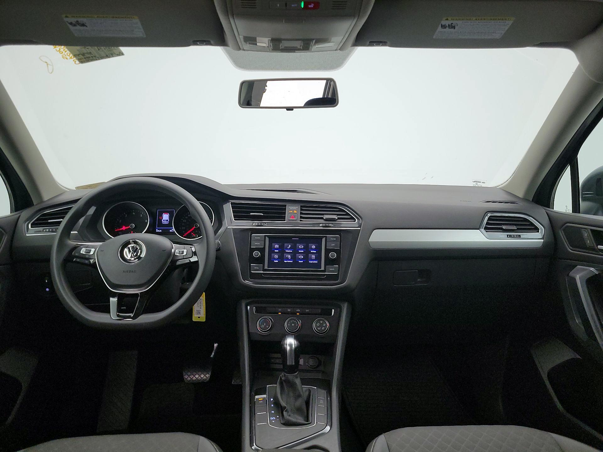 Thumbnail: 2021 Volkswagen Tiguan - 9