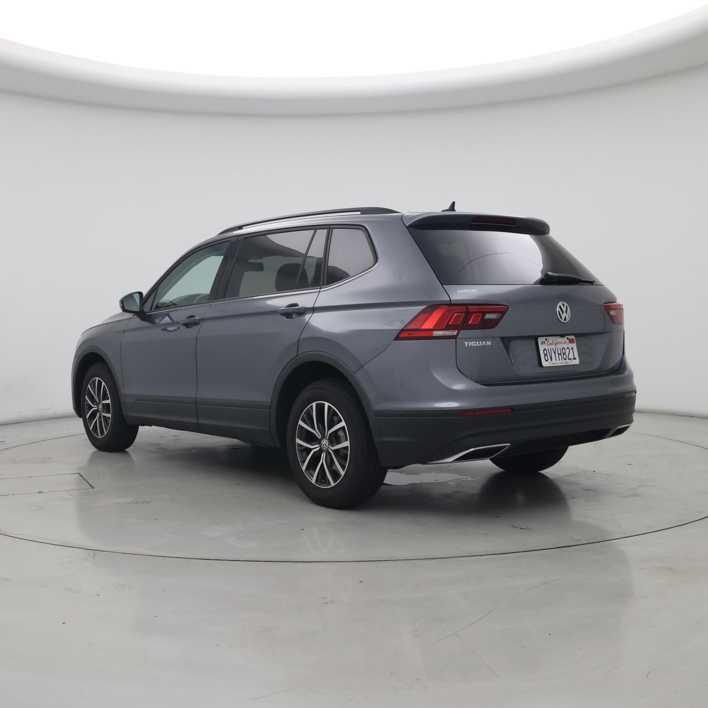 Thumbnail: 2021 Volkswagen Tiguan - 2