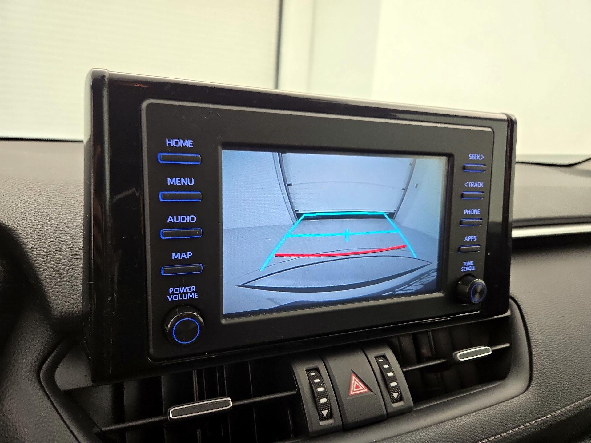 Thumbnail: 2019 Toyota RAV4 - 14