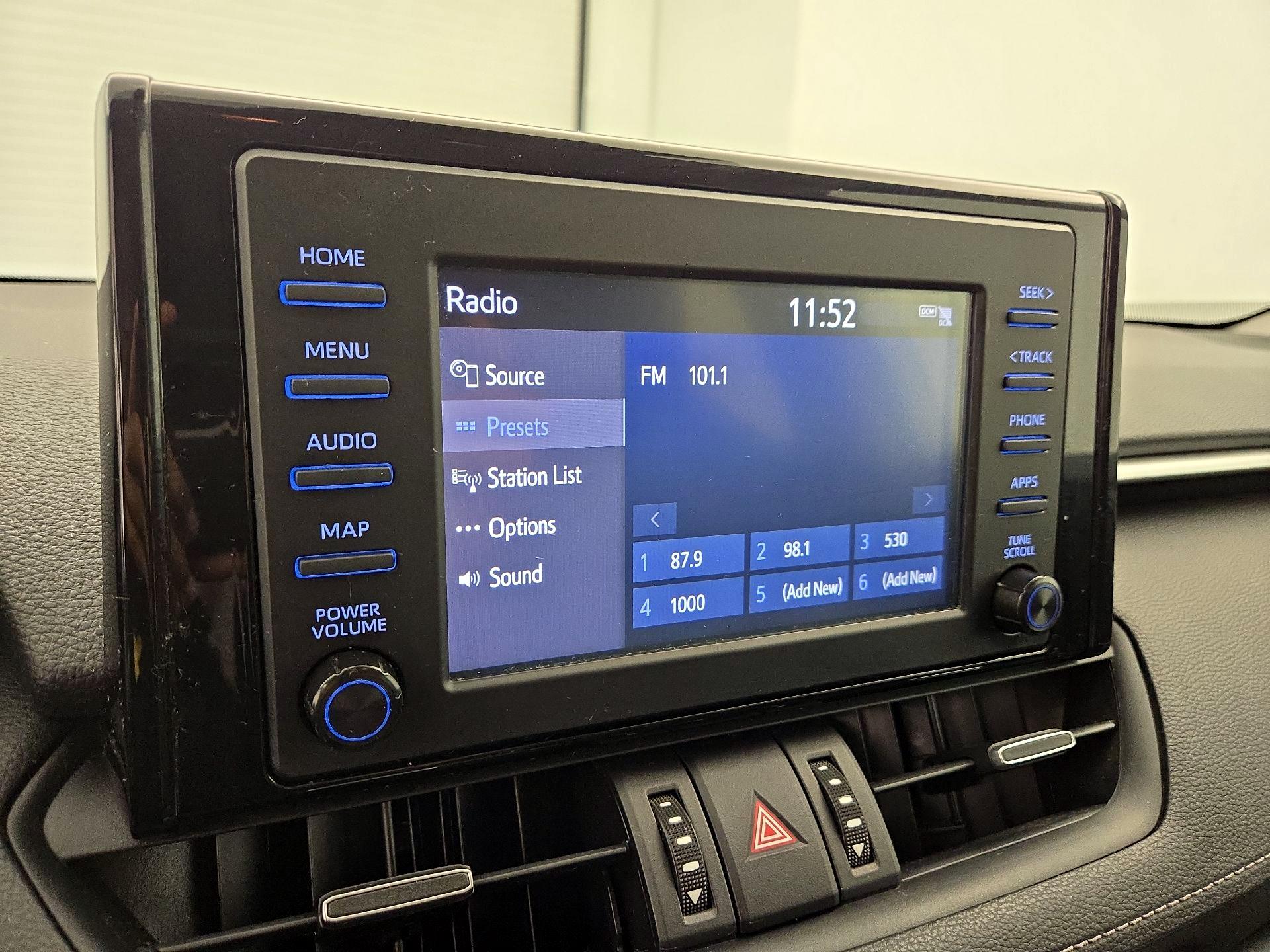 Thumbnail: 2019 Toyota RAV4 - 15