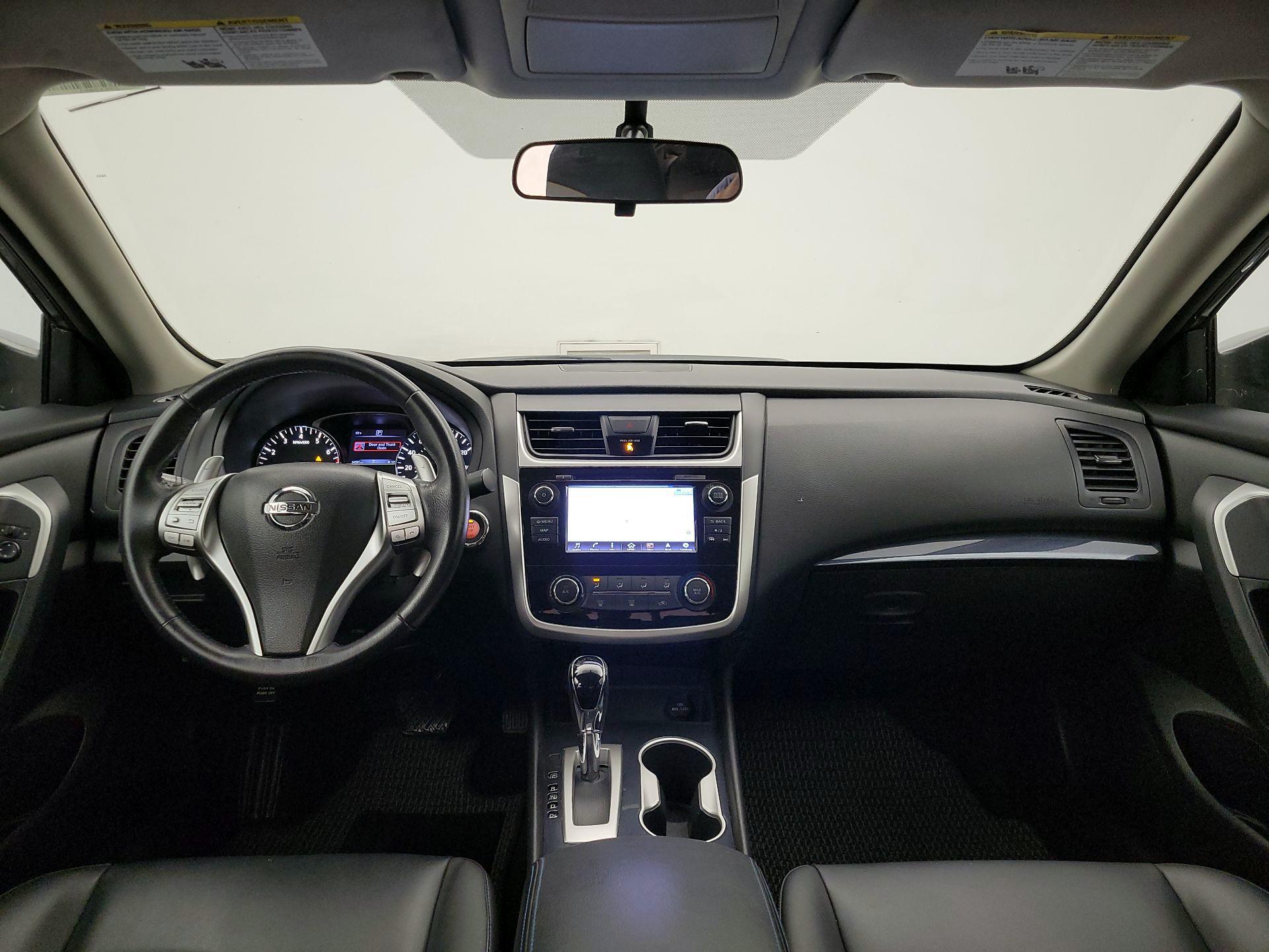 Thumbnail: 2018 Nissan Altima - 9