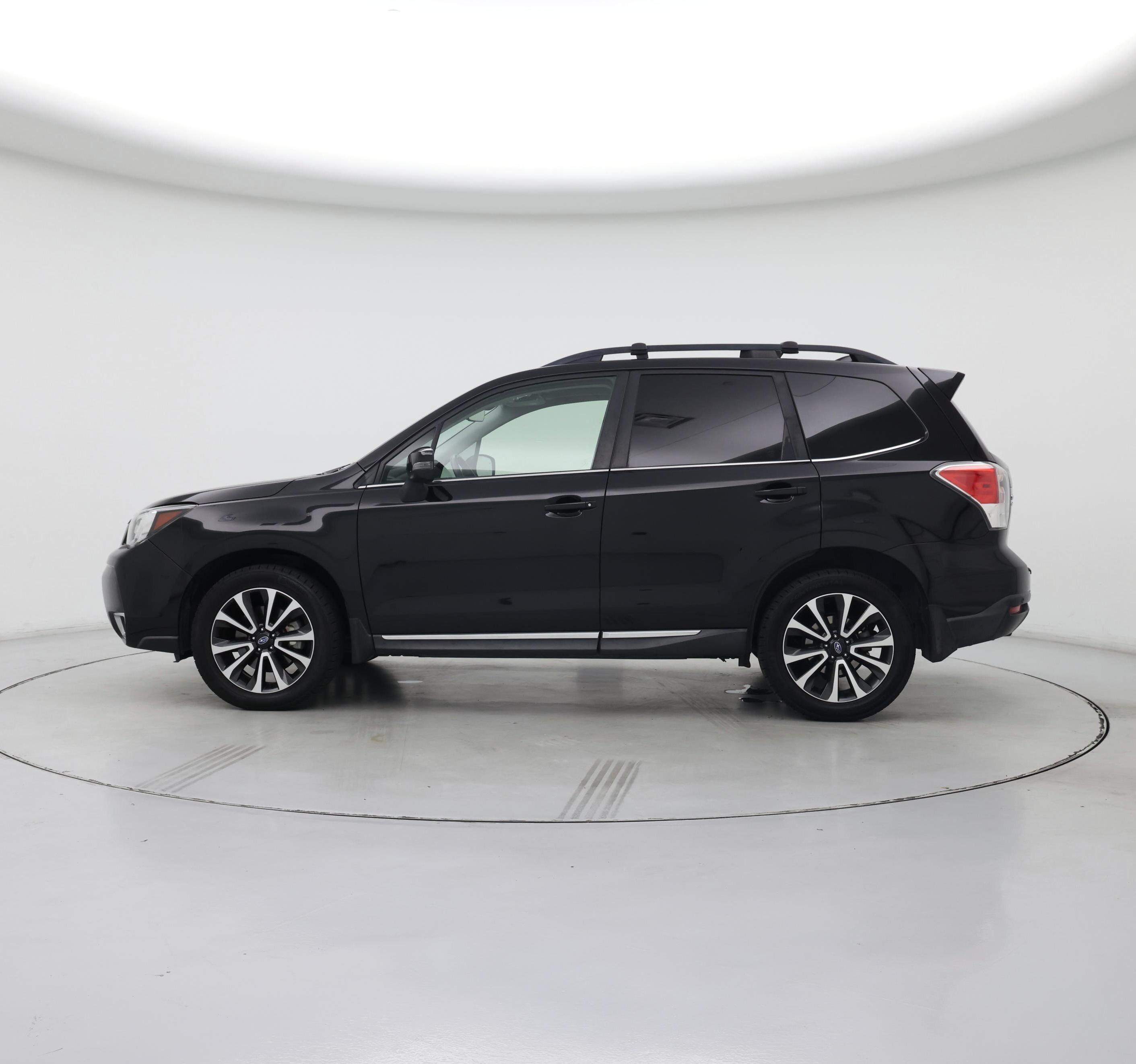 Thumbnail: 2018 Subaru Forester - 3