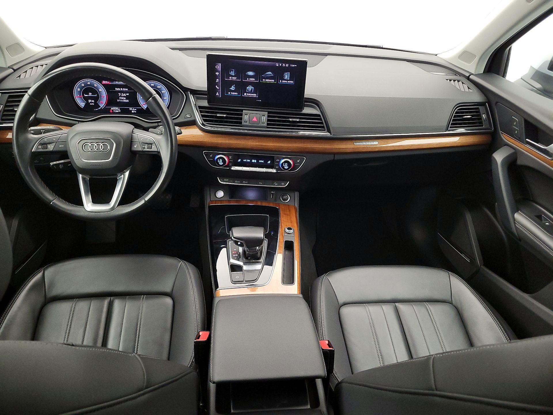 Thumbnail: 2023 Audi Q5 - 9