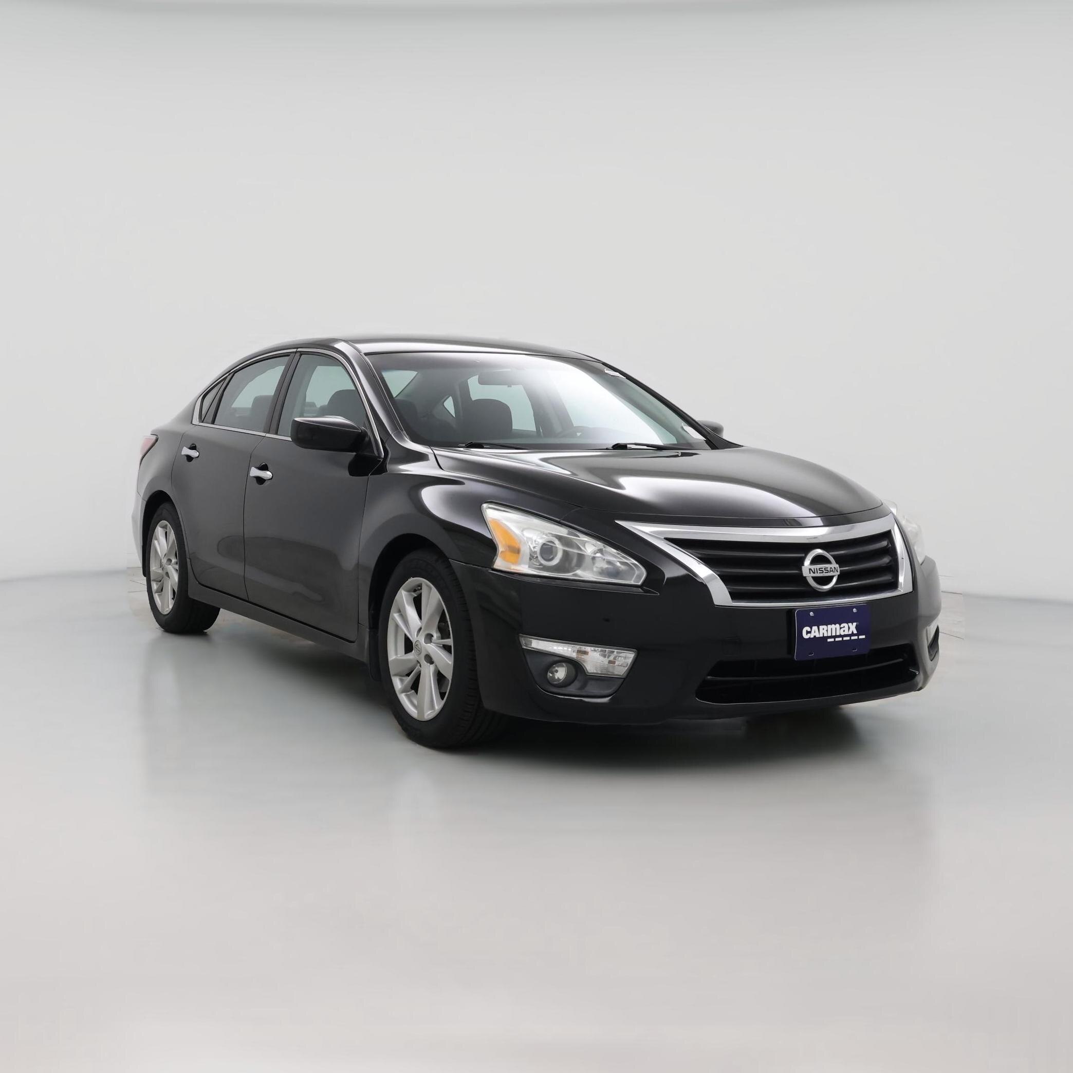 Thumbnail: 2015 Nissan Altima - 1