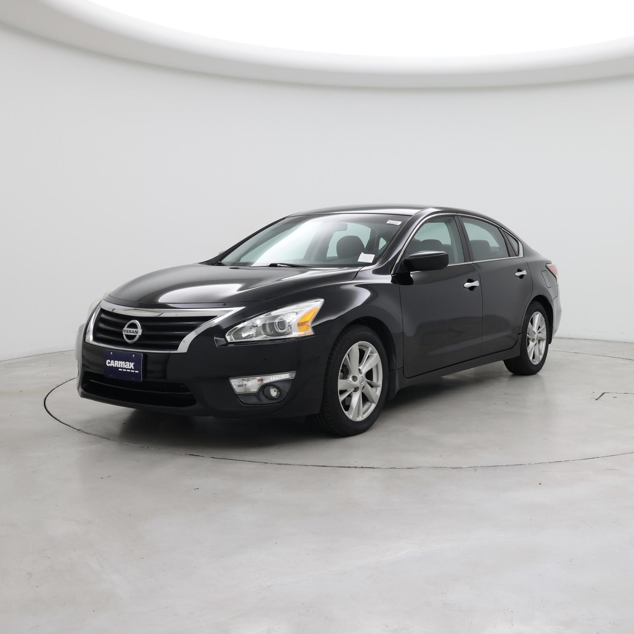 Thumbnail: 2015 Nissan Altima - 4