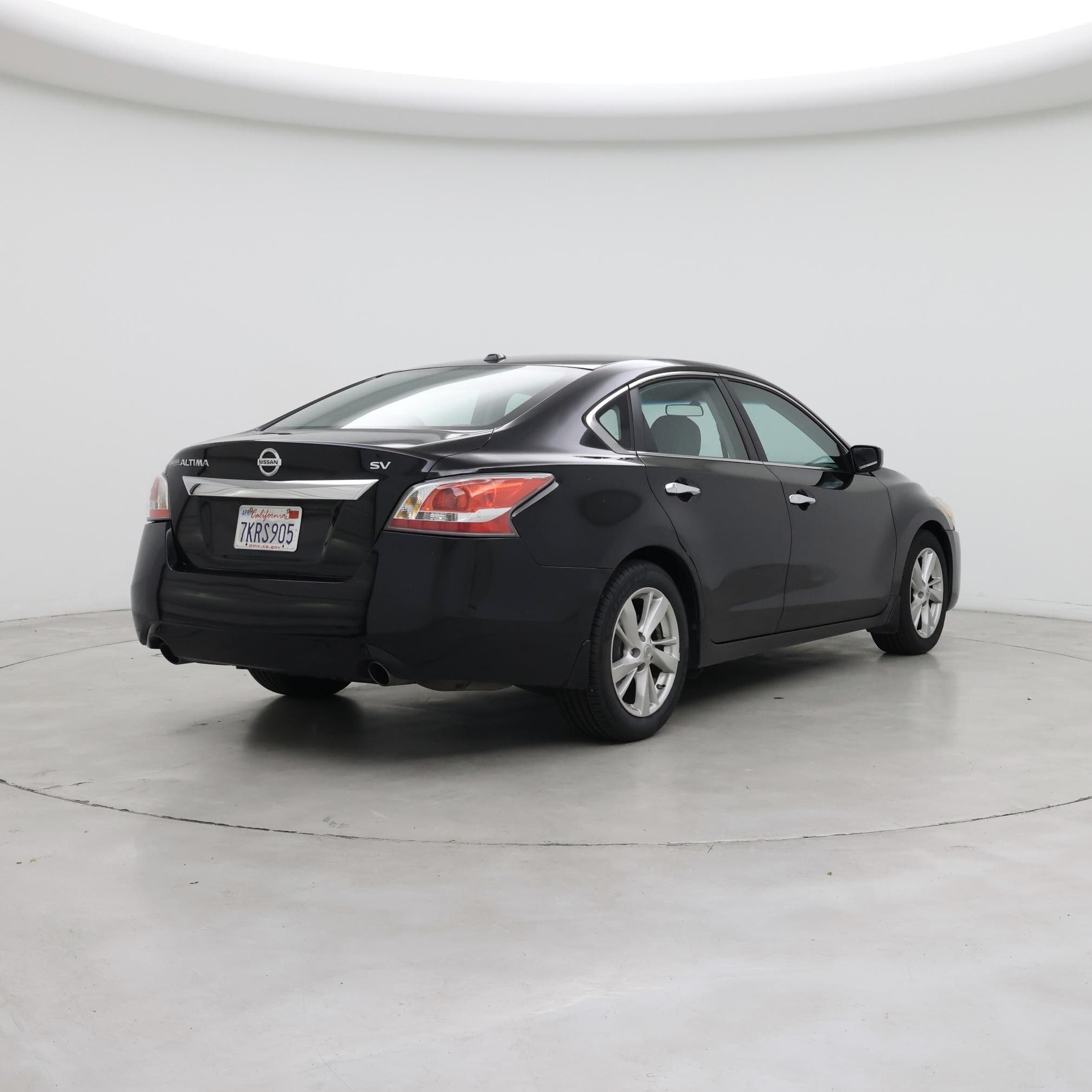 Thumbnail: 2015 Nissan Altima - 8