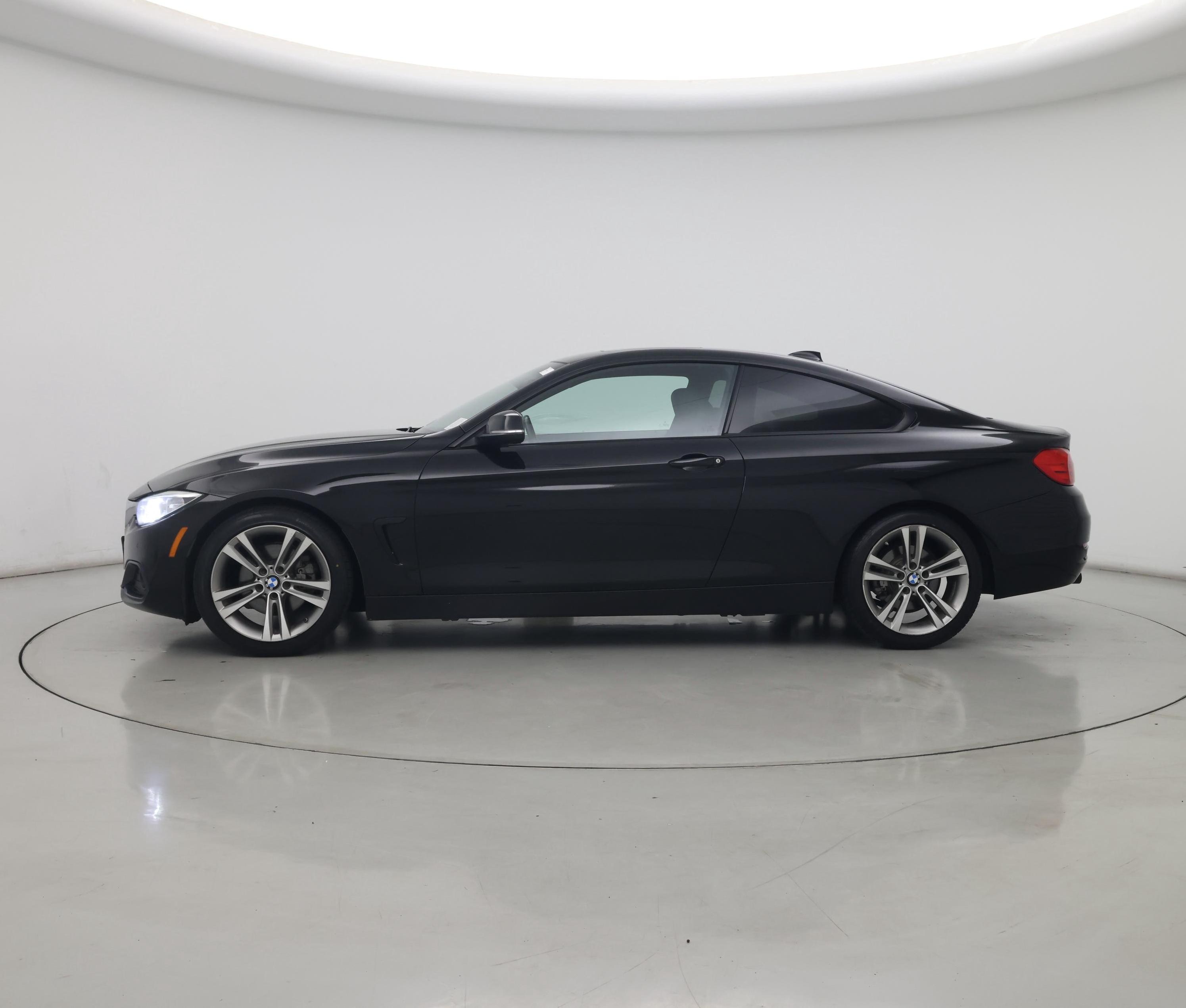 Thumbnail: 2015 BMW 4 Series - 3